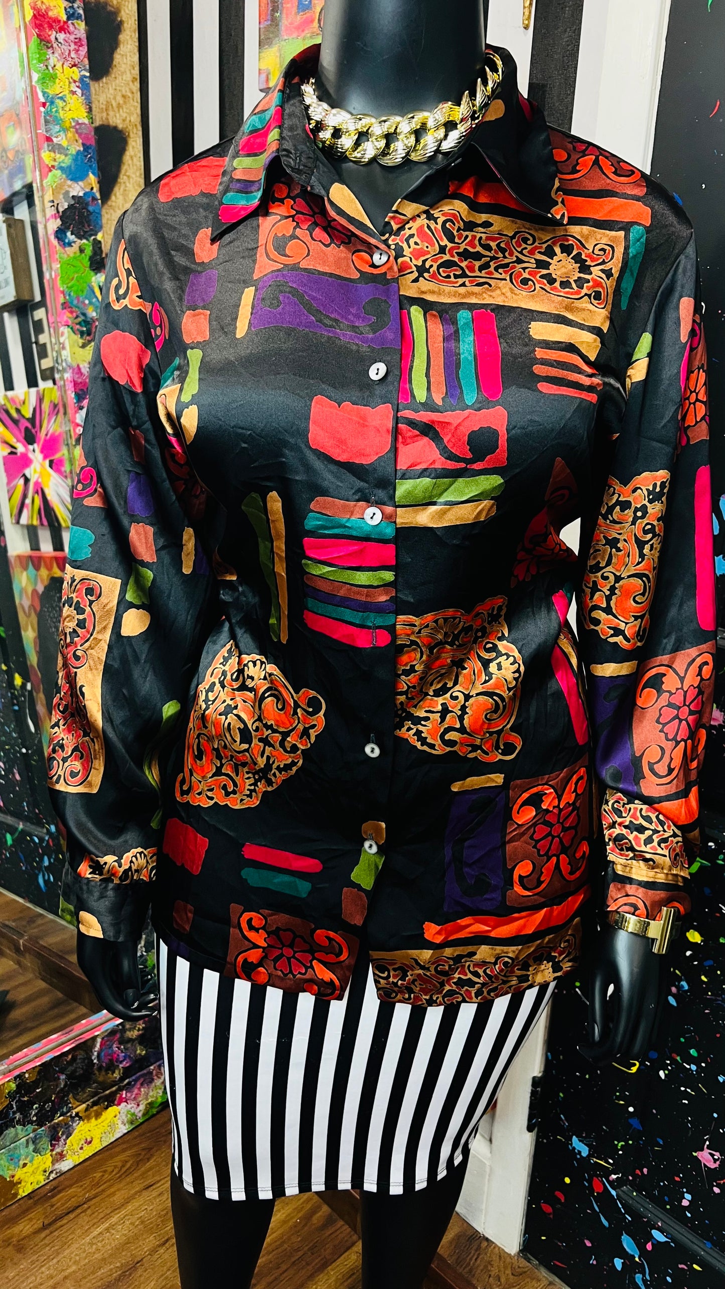 Vintage Abstract Long Sleeve Blouse (18/20)