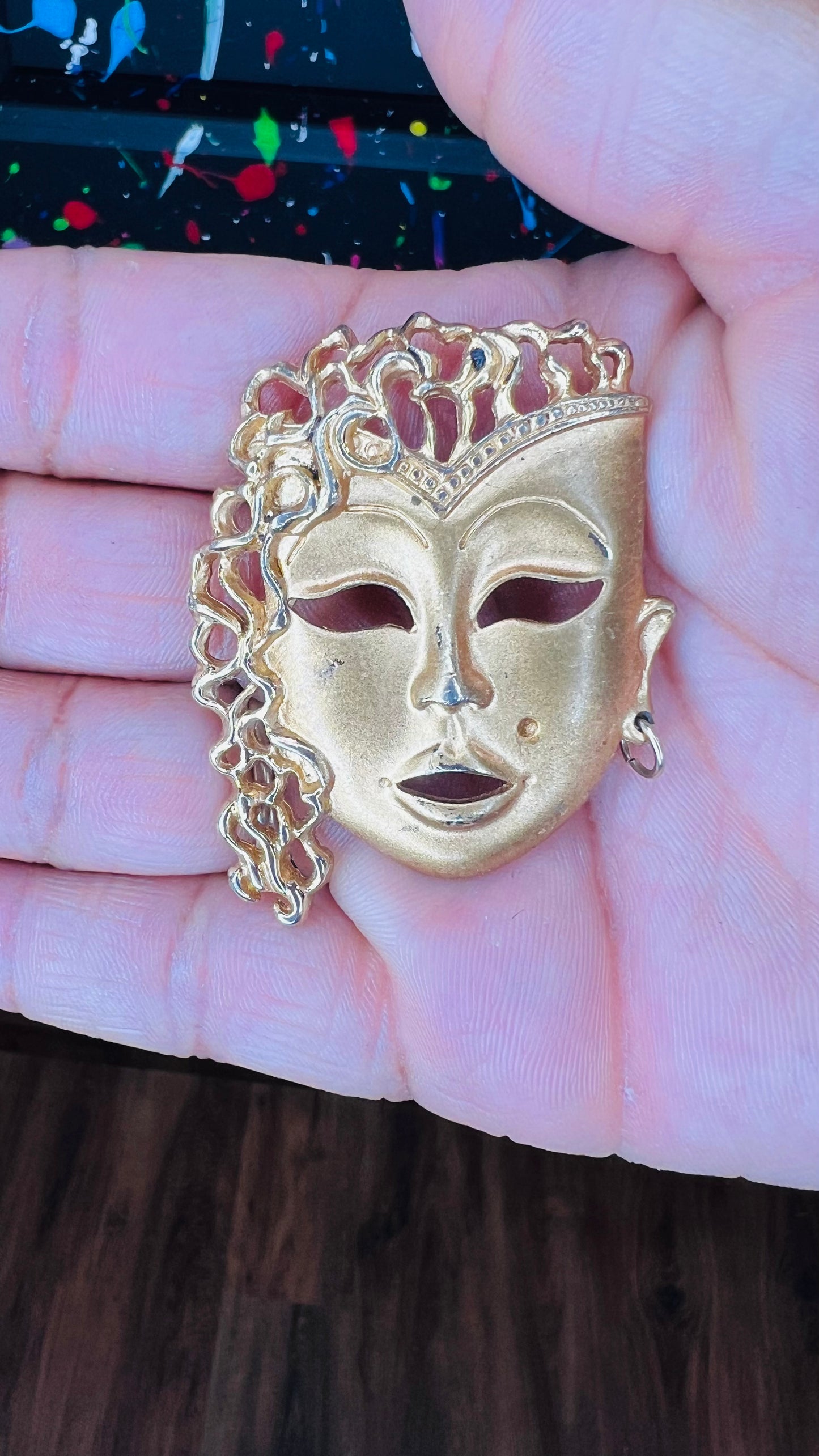 Vintage Gold Plated 90’s Brooch Pin