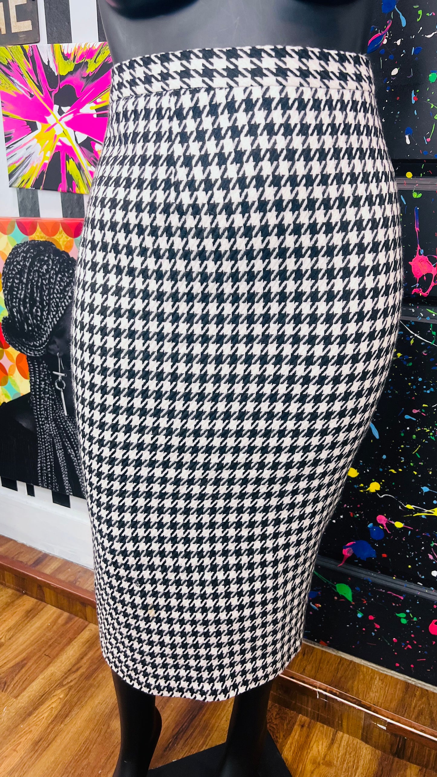 Vintage Houndstooth Polyester & Wool Skirt (20W)