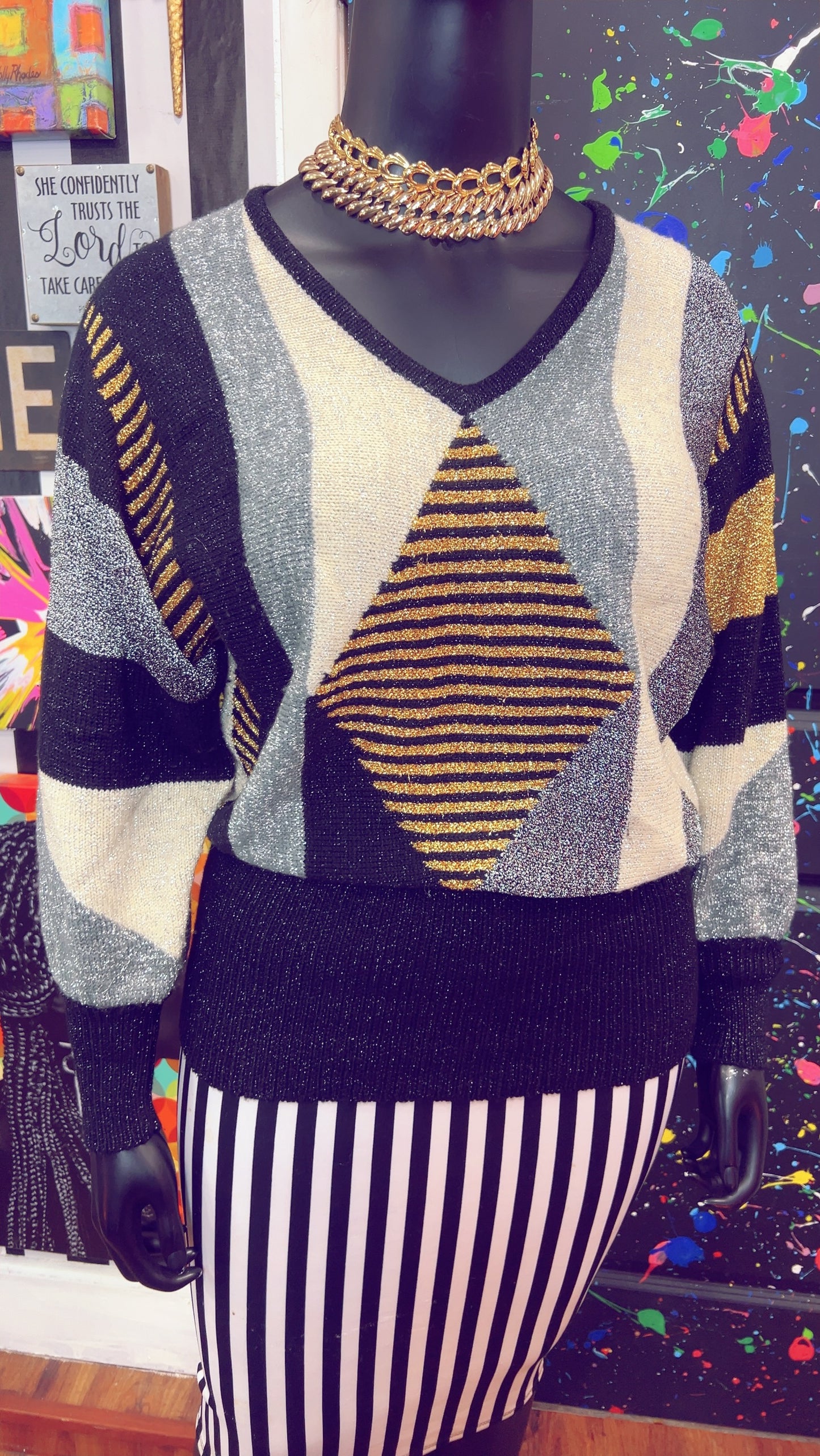 Vintage IB Diffusion Gold & Black Sweater (18)
