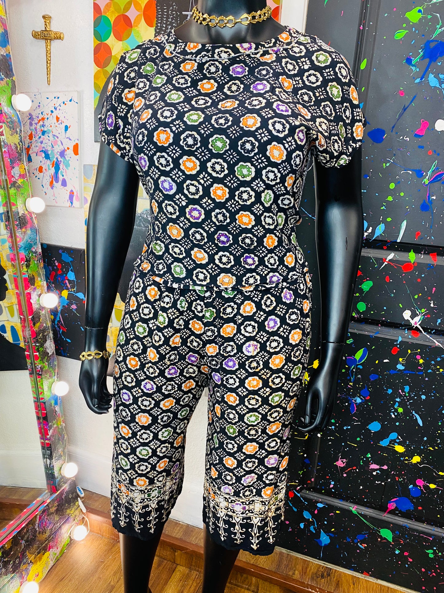Vintage 2pc Gauchos Set