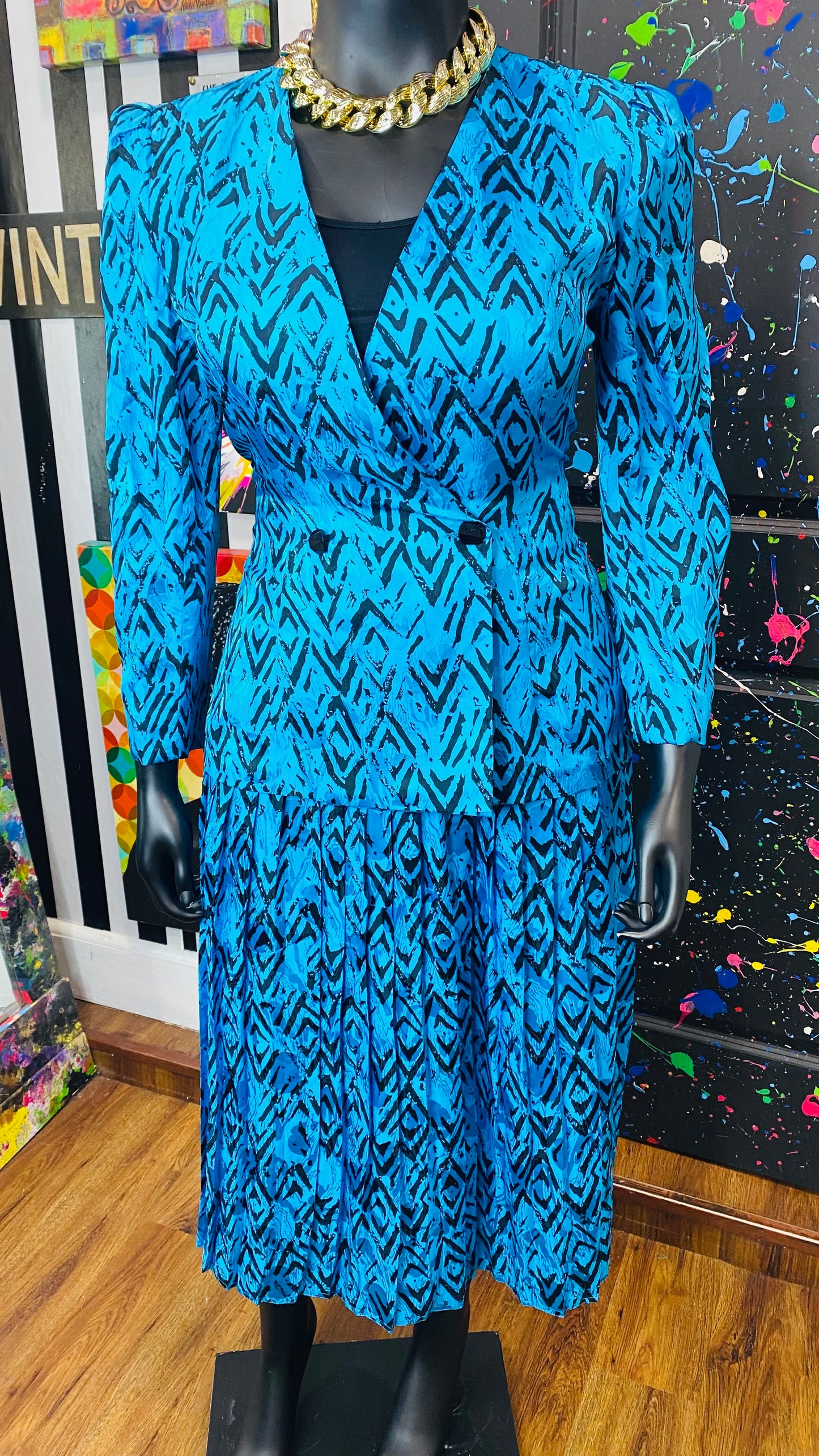 Vintage 100% Silk Skirt Suit (14)