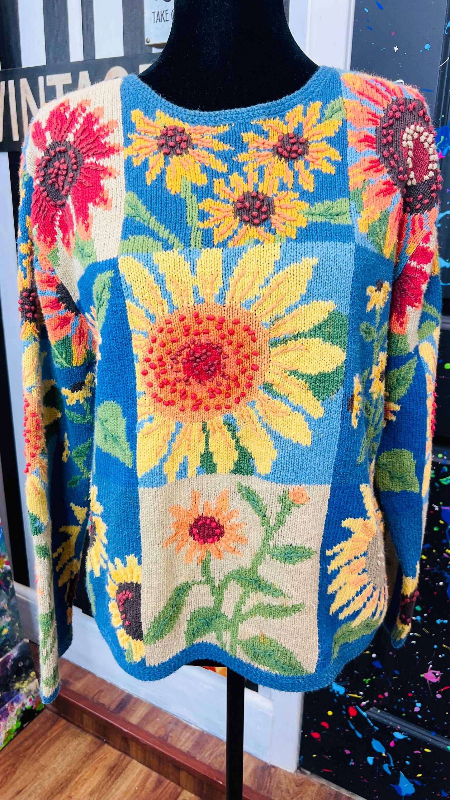 Vintage Sunflower Sweater (14)