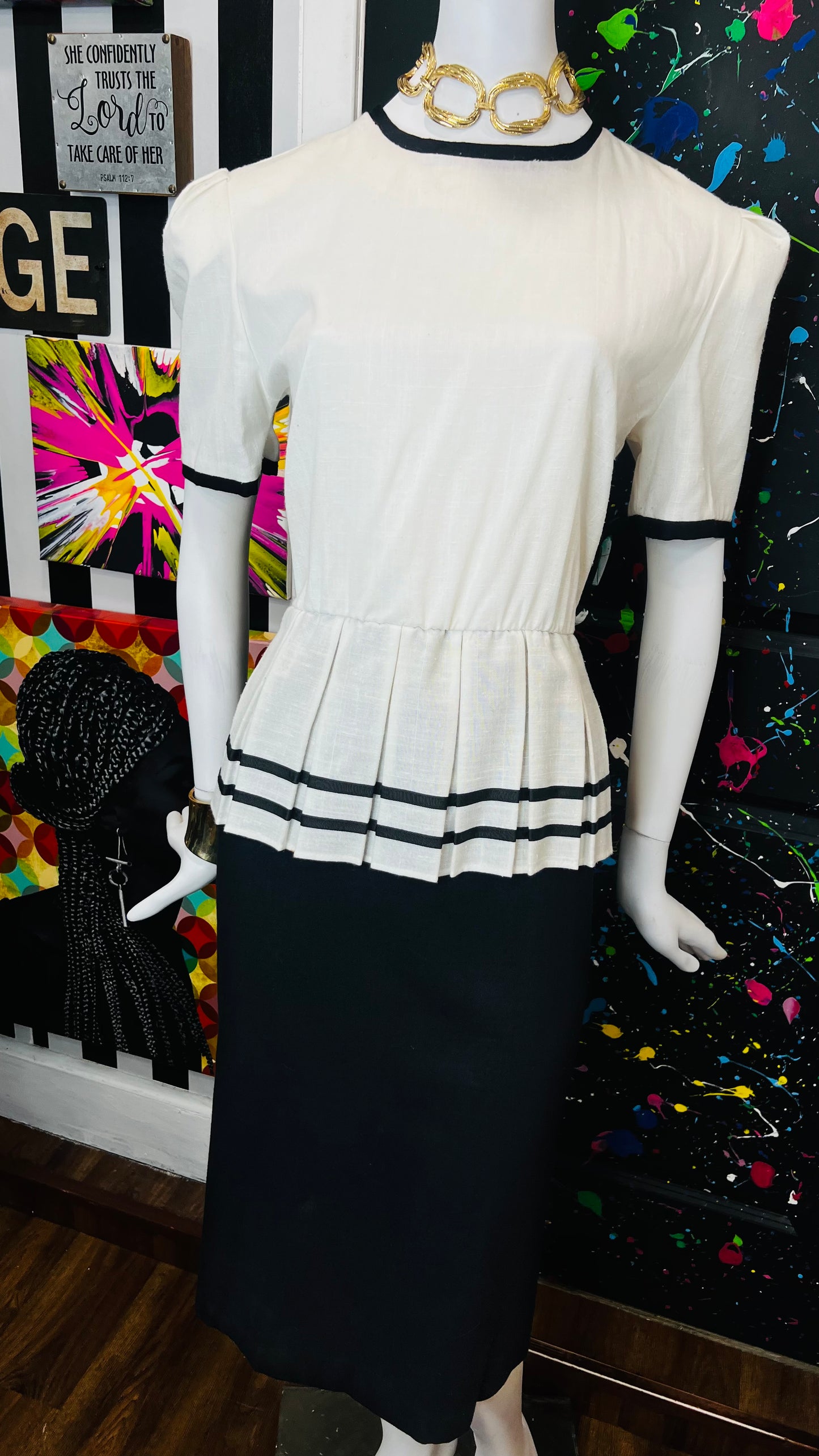 Vintage Black & White Dress (16)