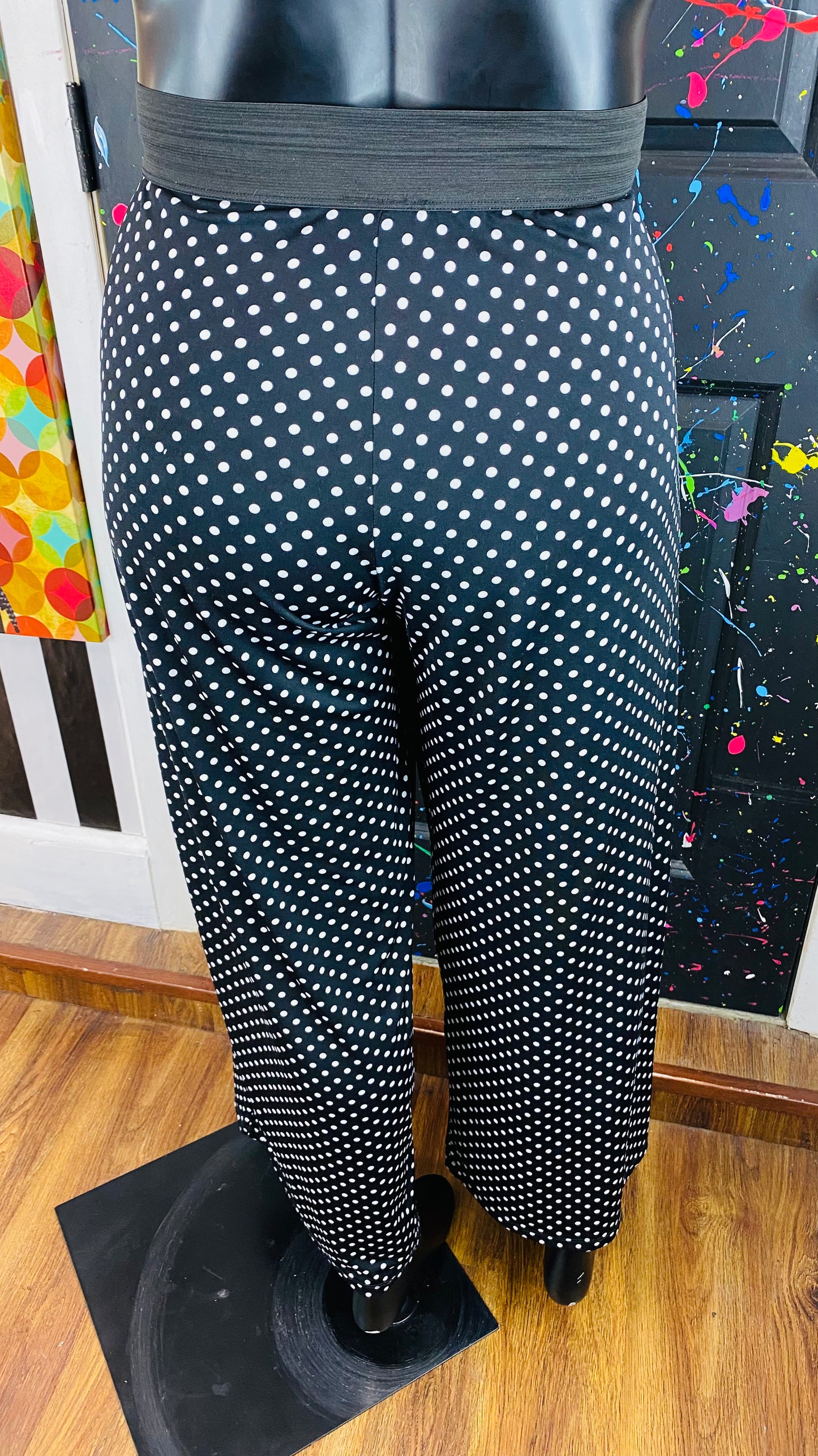 Lavish B&W Polkadot Print Stretch Pants
