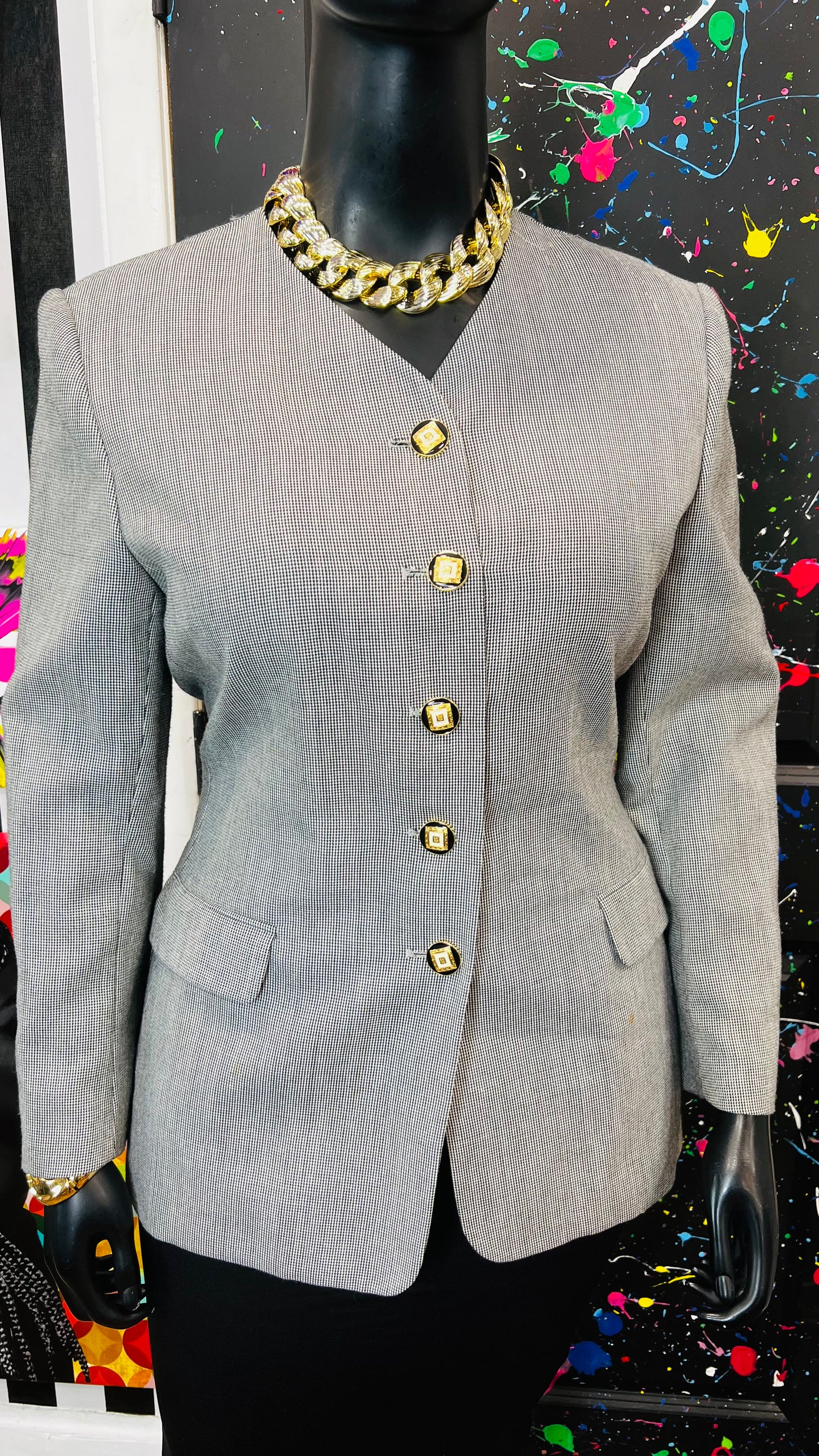 Vintage Black & White Pin Striped Blazer (16)