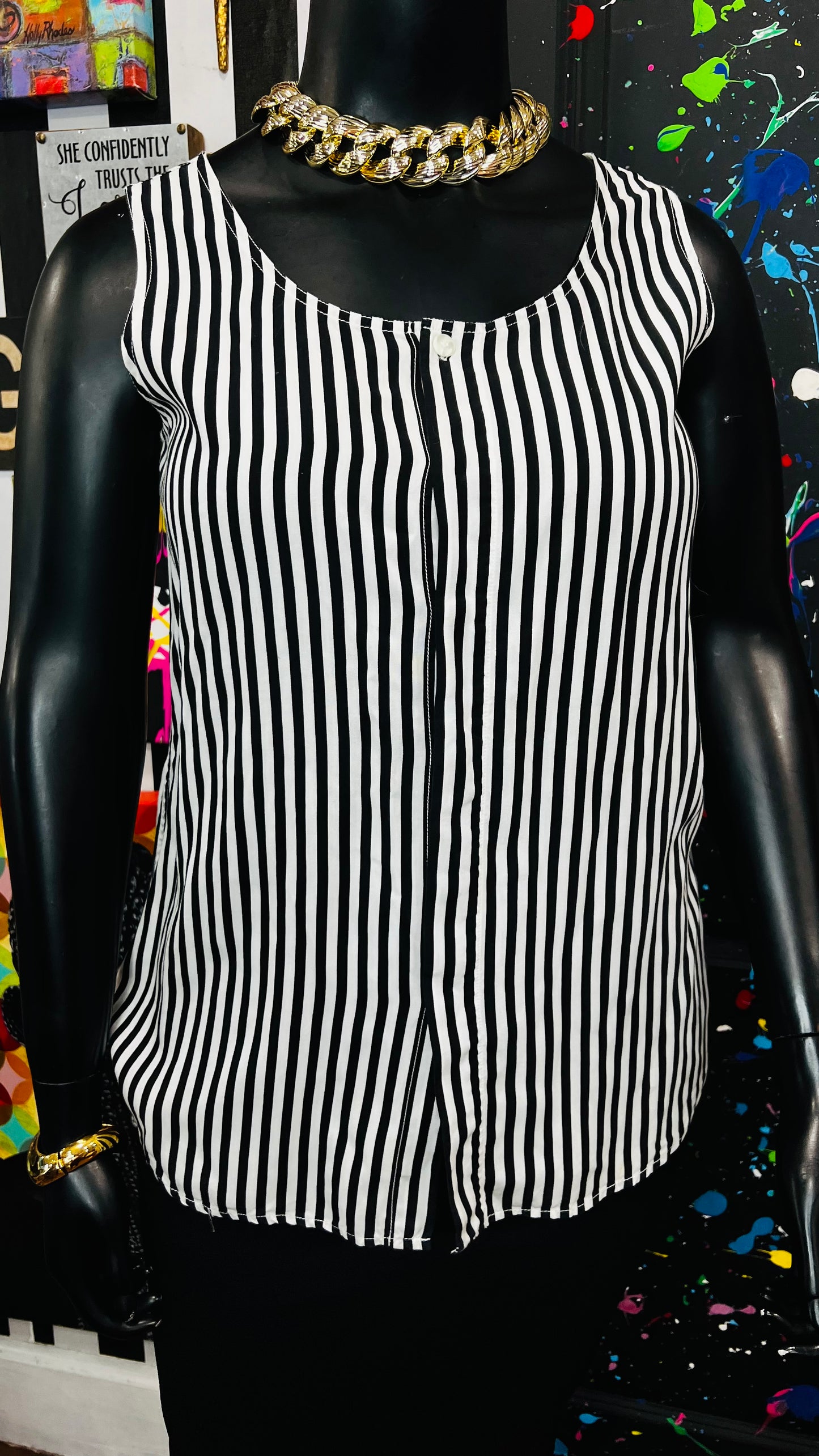 Vintage Sleeveless Black & White Blouse (12)