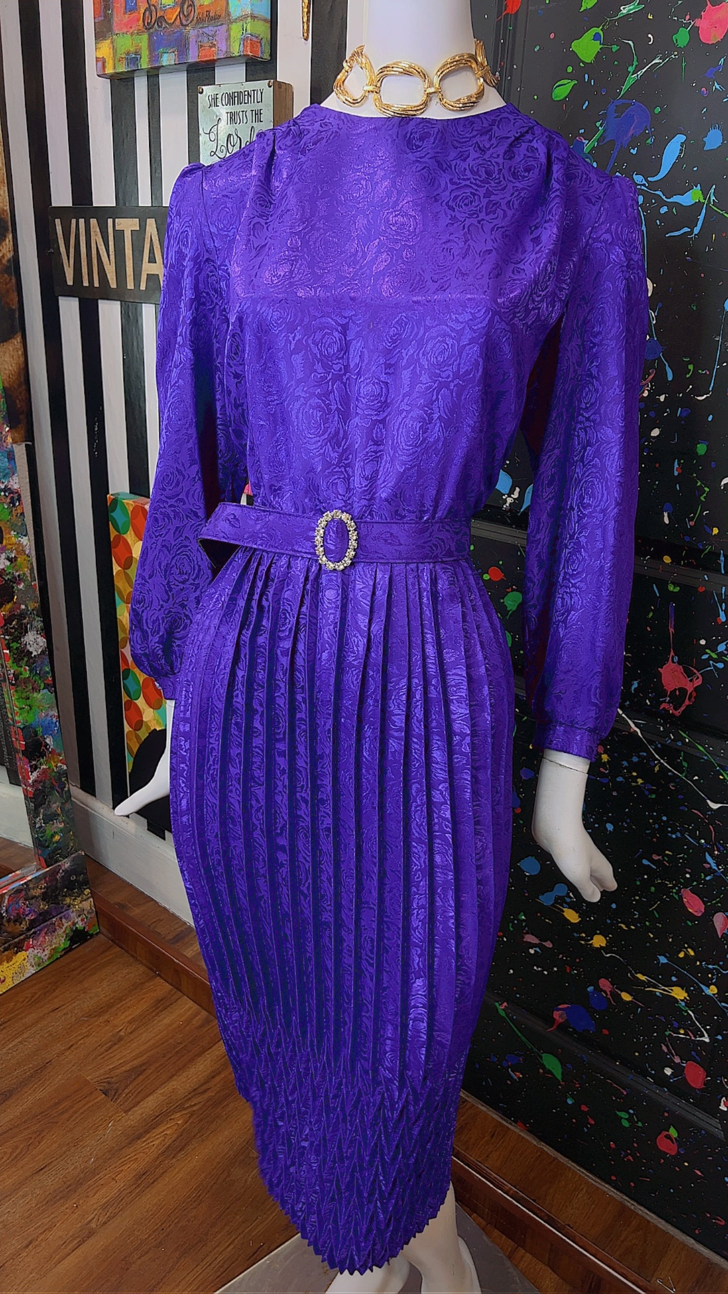 Vintage Purple Pleated Dress w/ Belt (16)