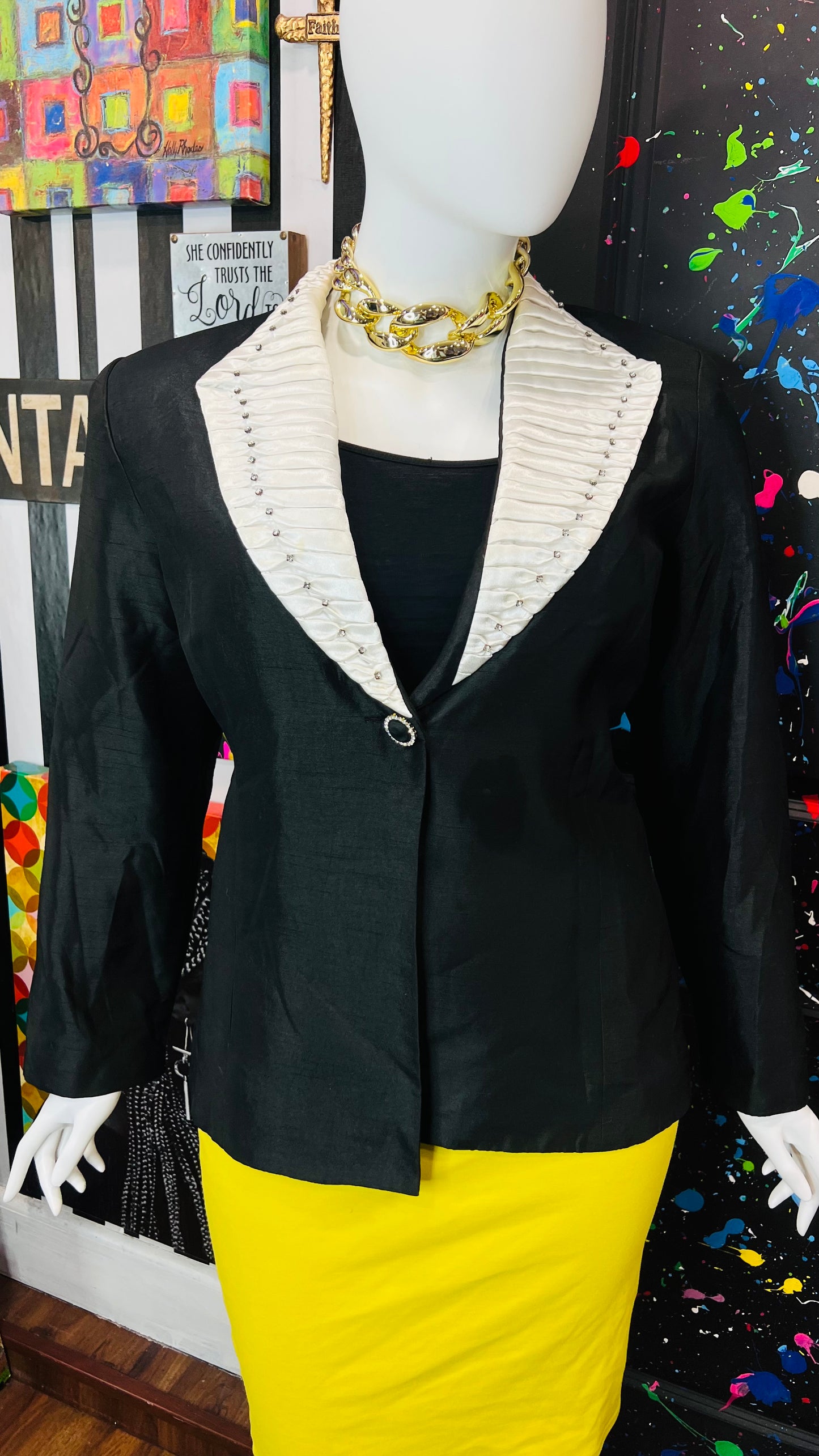 Vintage Black & White Blazer (22W)