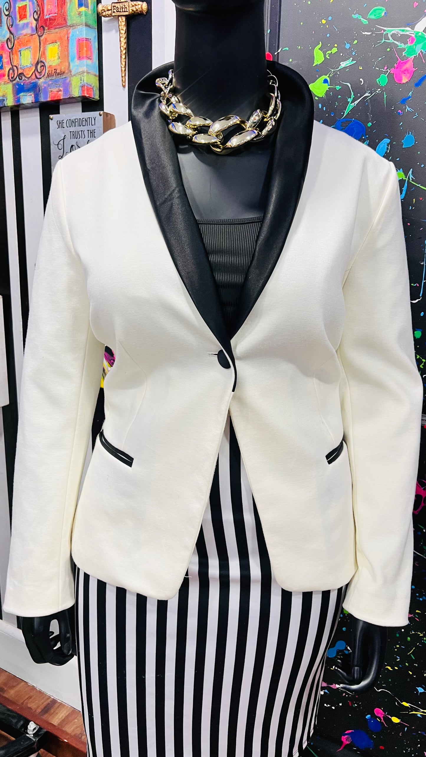 Vintage Black & Cream Blazer (18) *KC