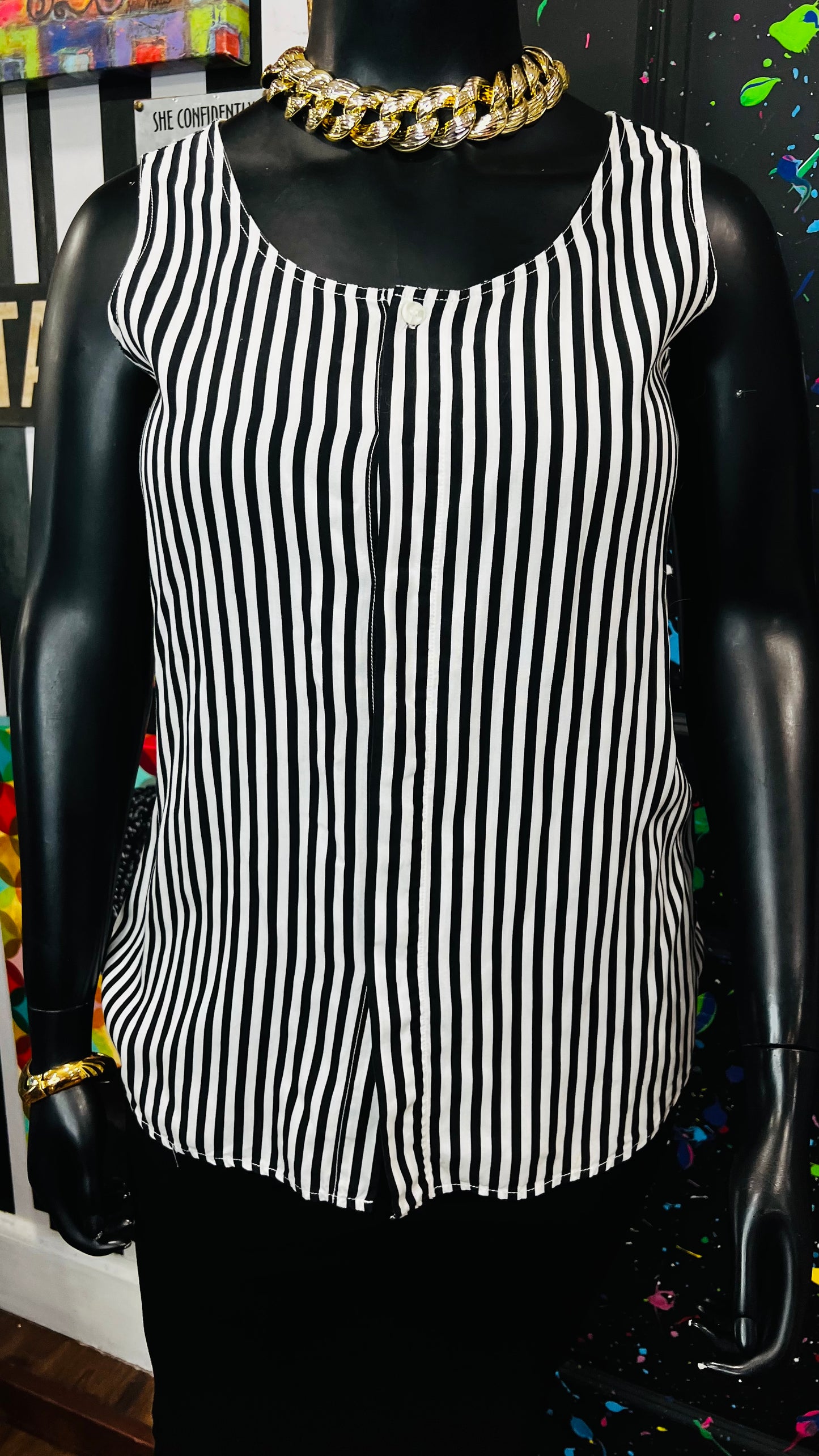 Vintage Sleeveless Black & White Blouse (12)