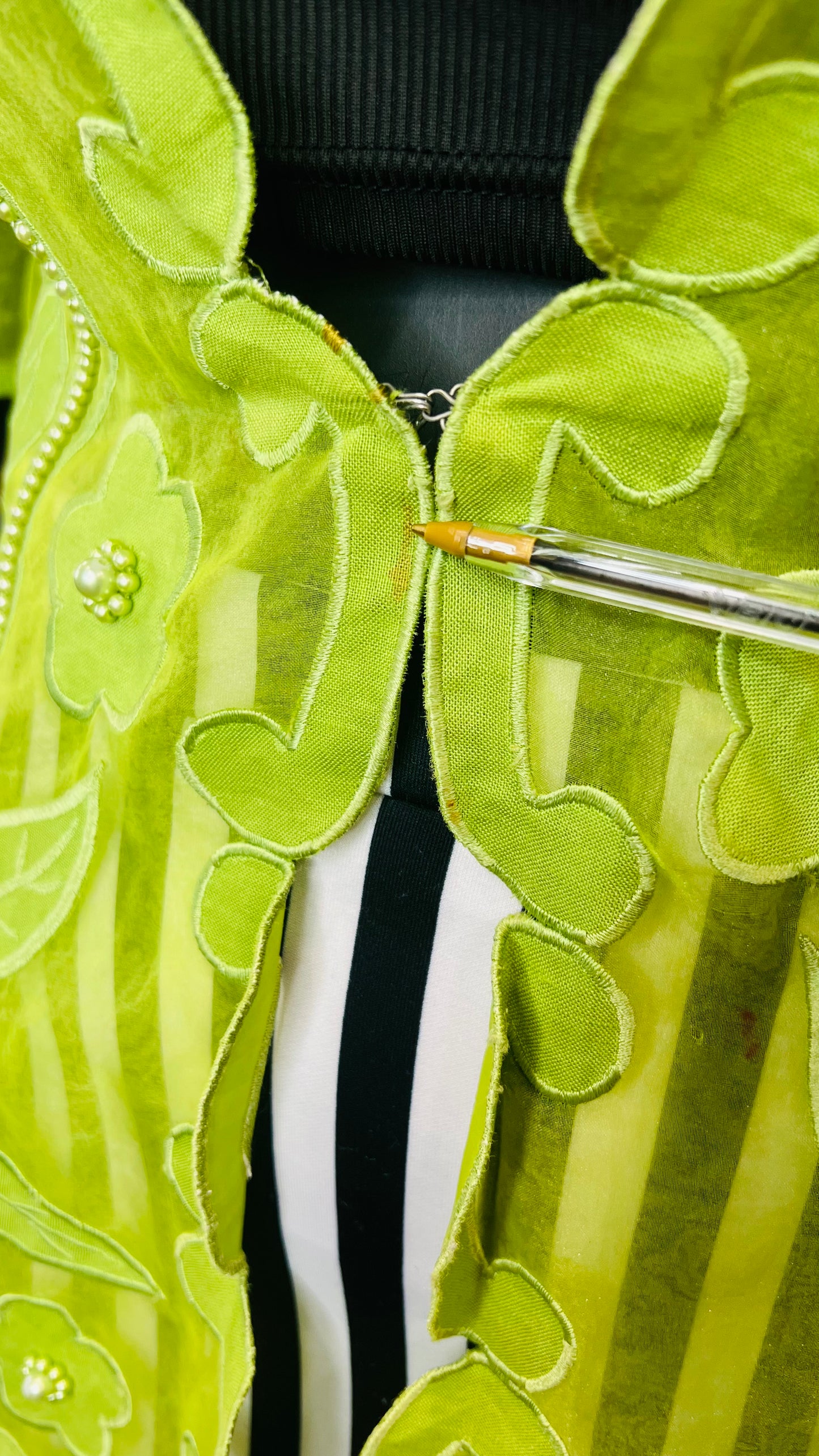 Vintage Green Beaded Blazer (14)