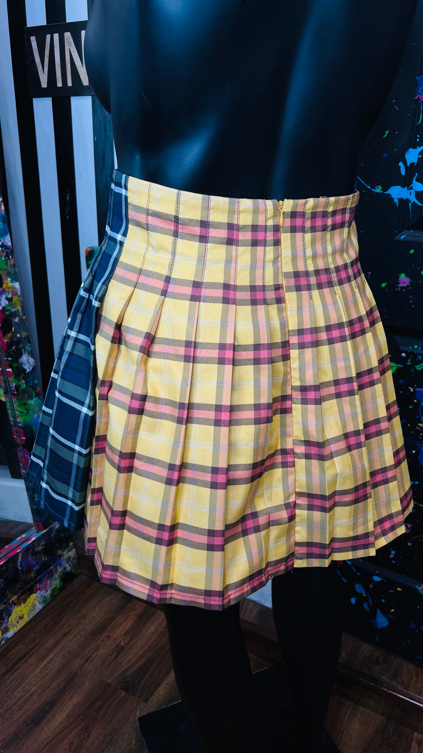 Pleated School Girl Tri Color Skirt (18)