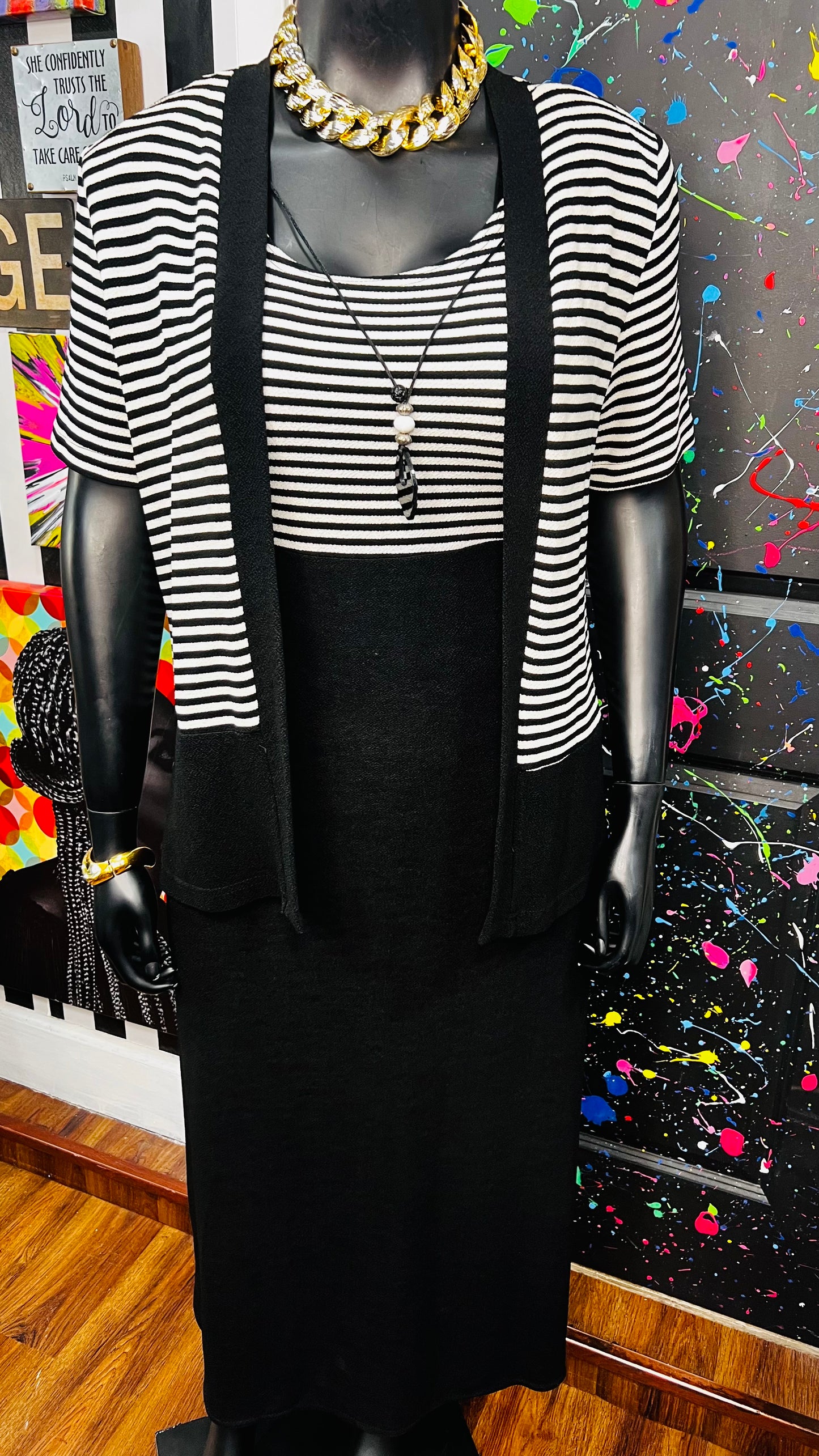 Vintage Black & White Striped Dress Set - Stretchy & Comfy (14)
