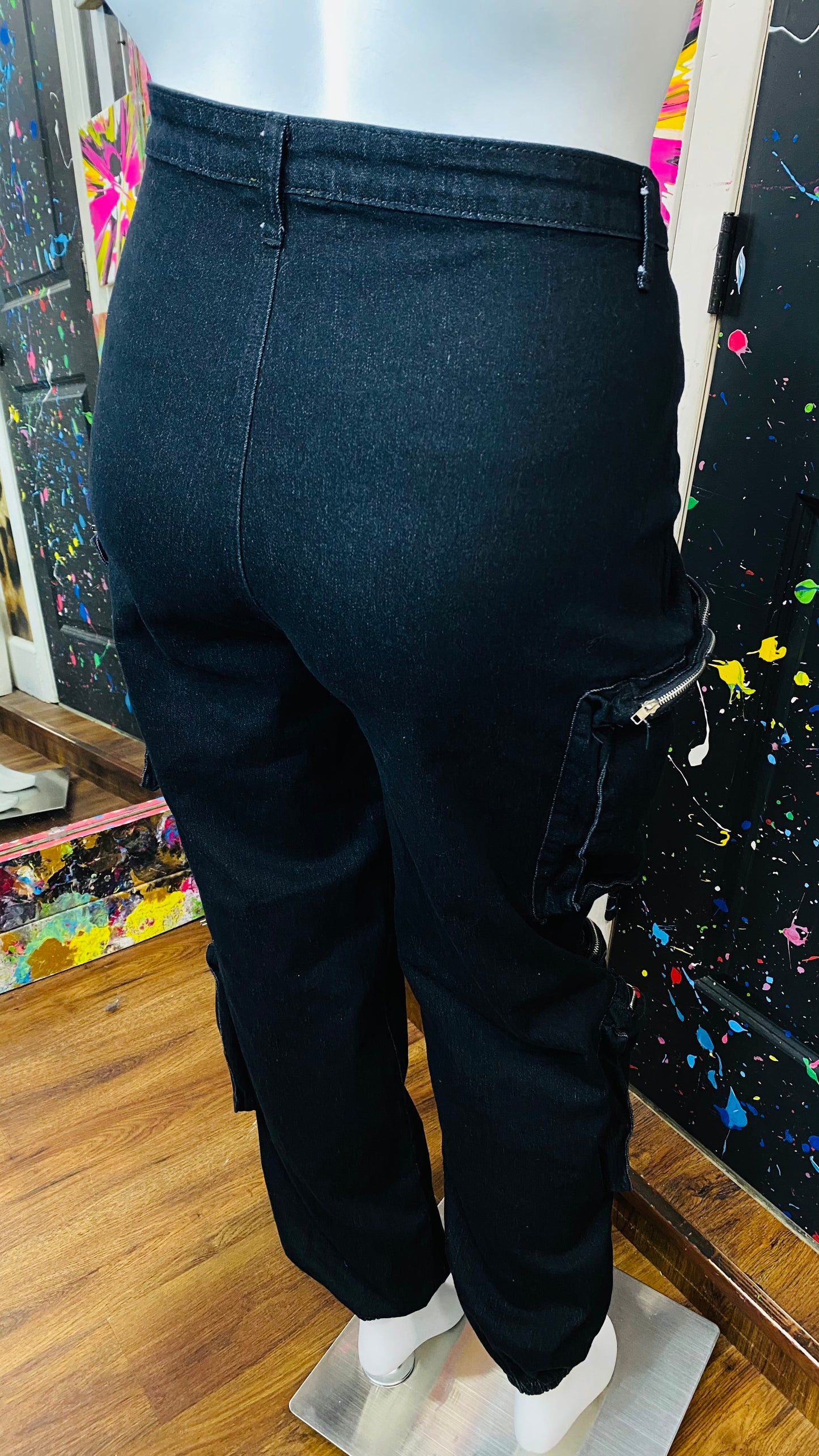 Black Cargo Pants- Has Stretch (20)