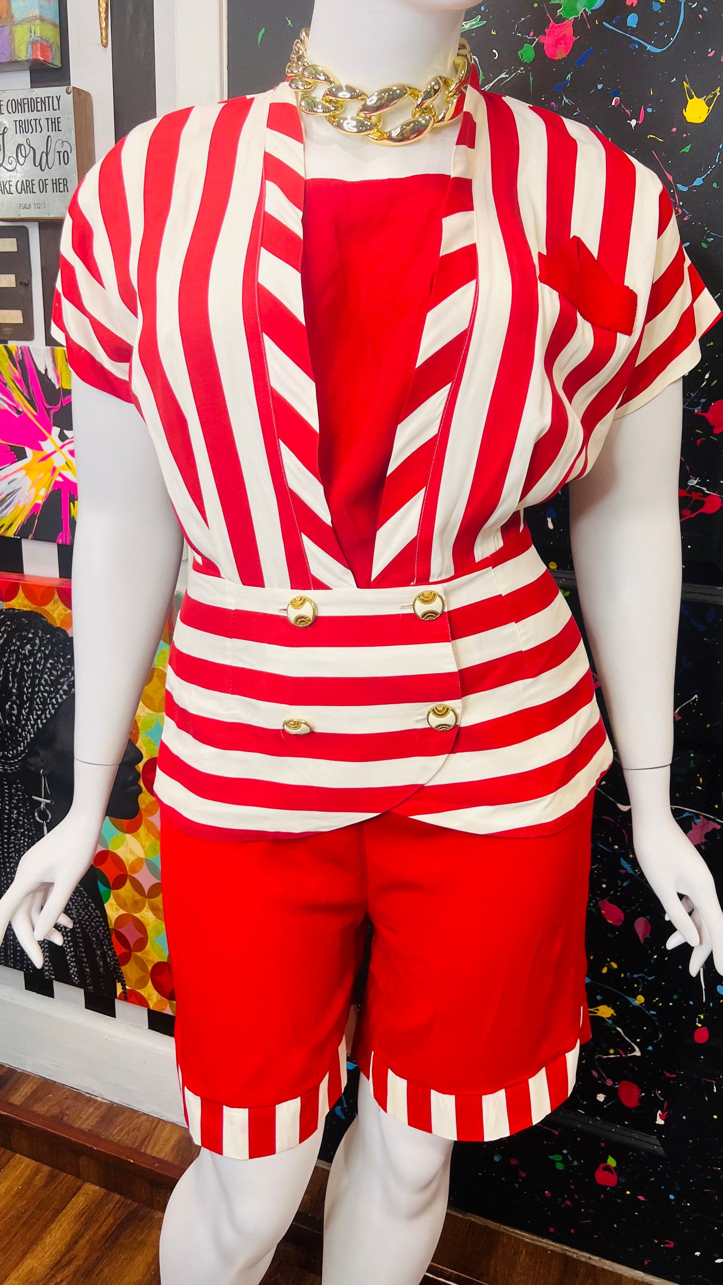 Vintage Red & White Striped Shorts Set (14/16)