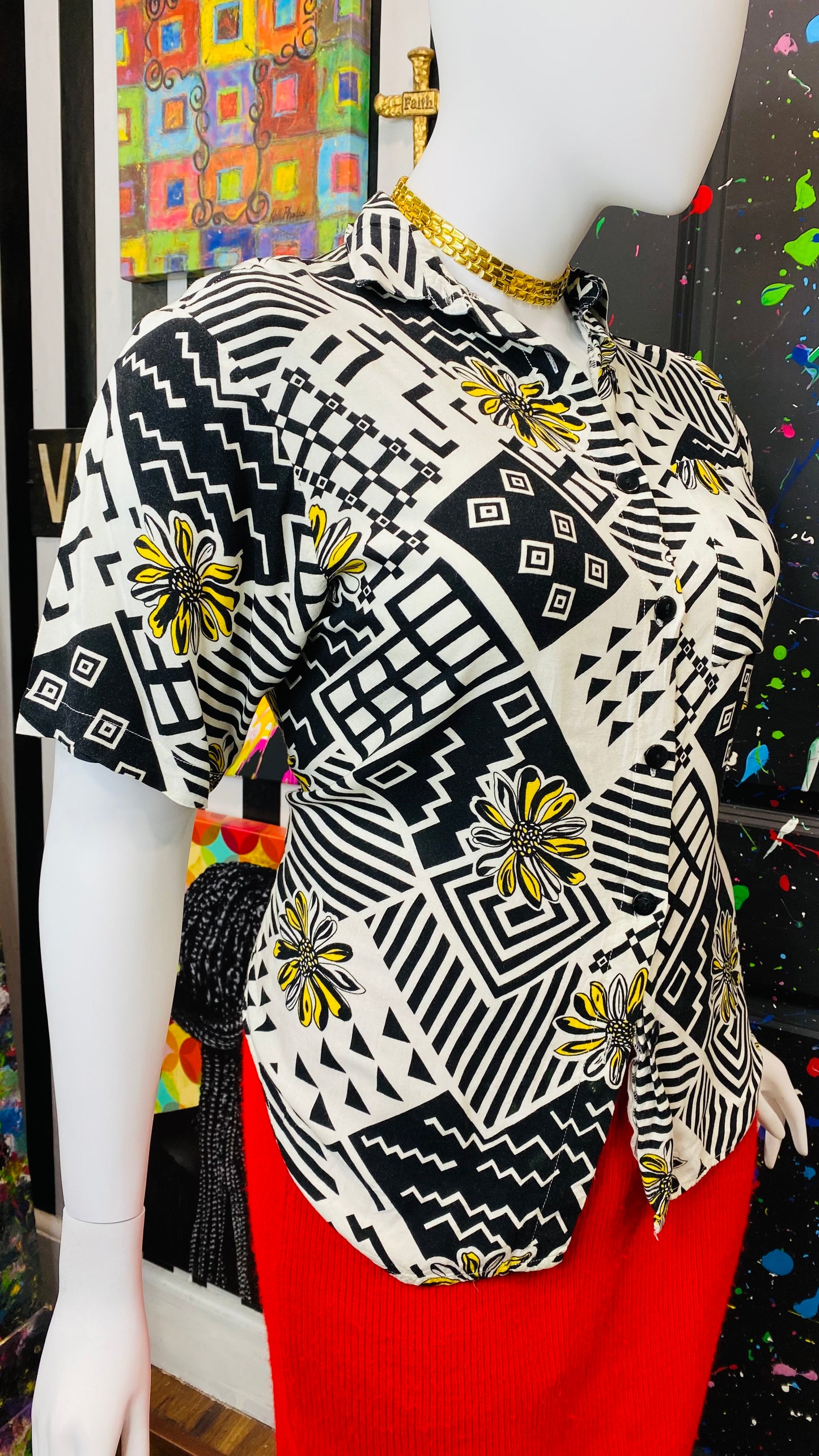 Vintage Rayon Black, White & Yellow Blouse (14)