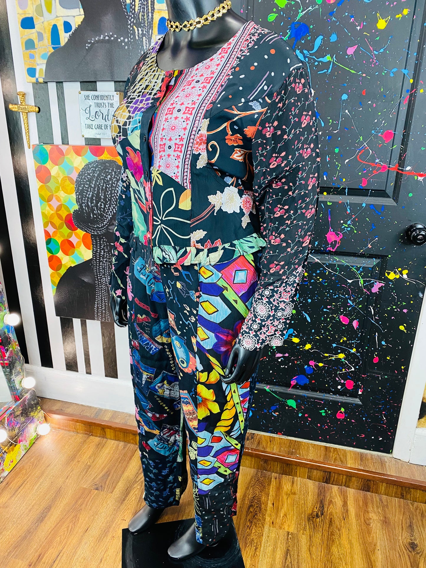 Vintage Scared Threads Pants Set