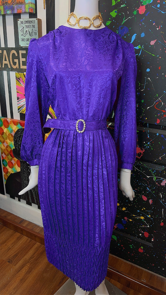 Vintage Purple Pleated Dress w/ Belt (16)