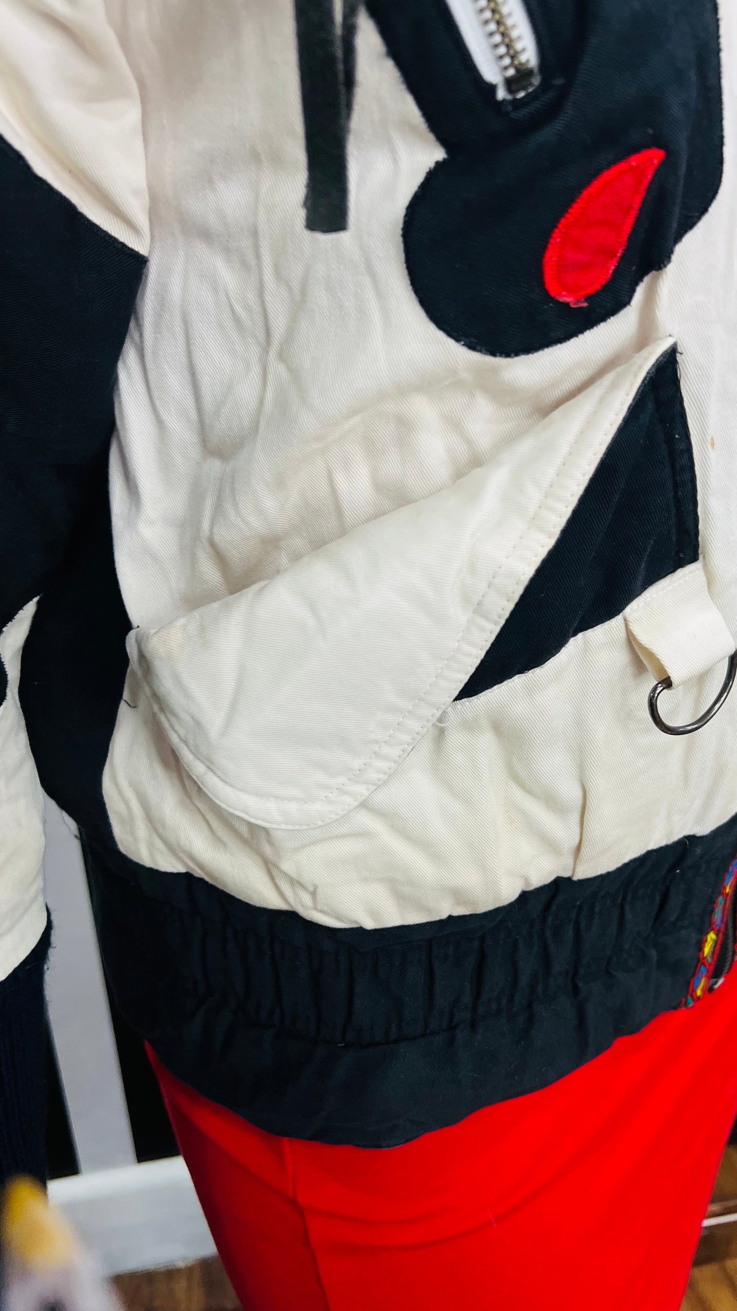 Vintage Gallery Black & White Horse Puffer Coat (14)
