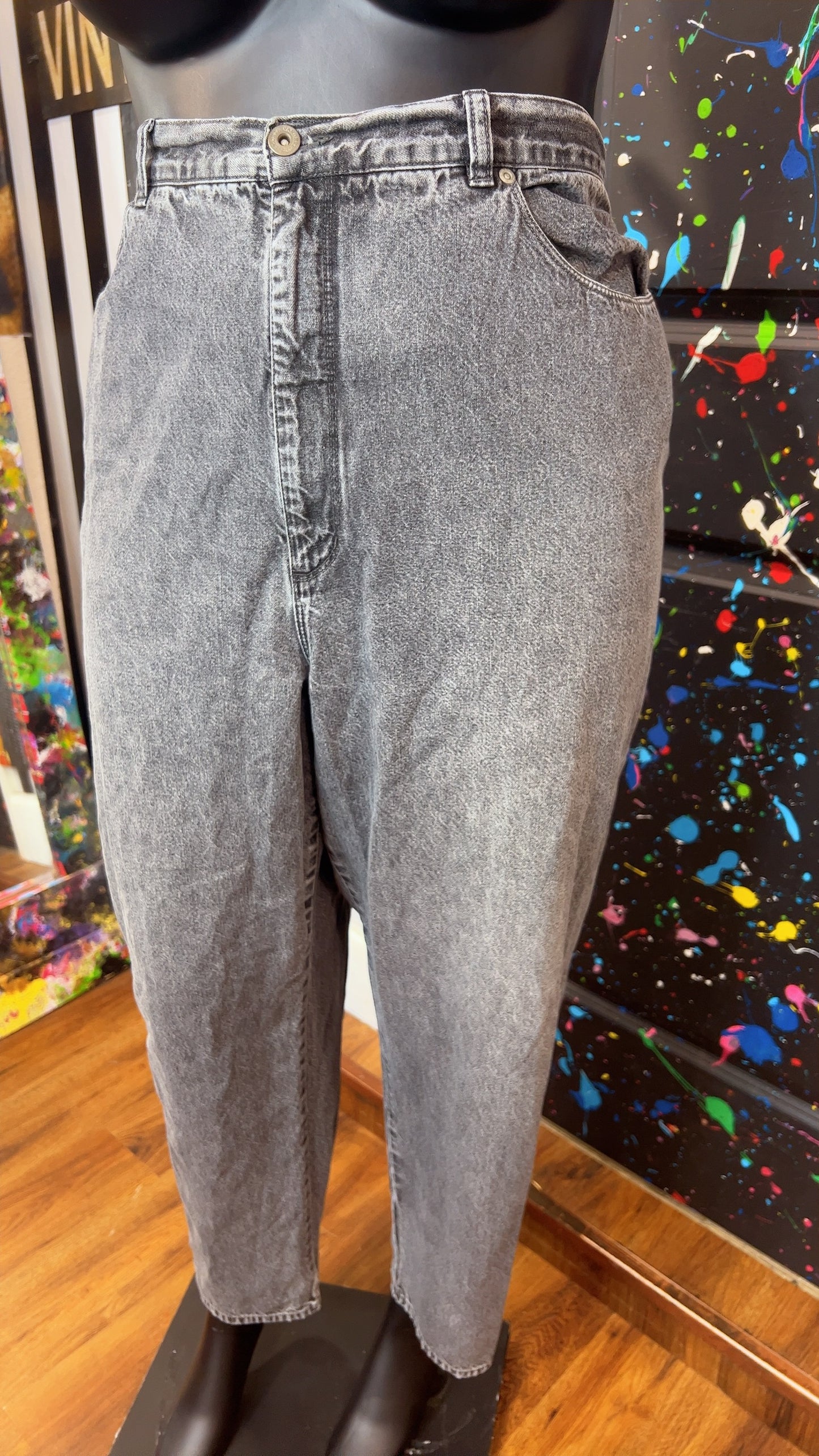 Vintage Ashley Grayish Black Mom Jeans (24W)