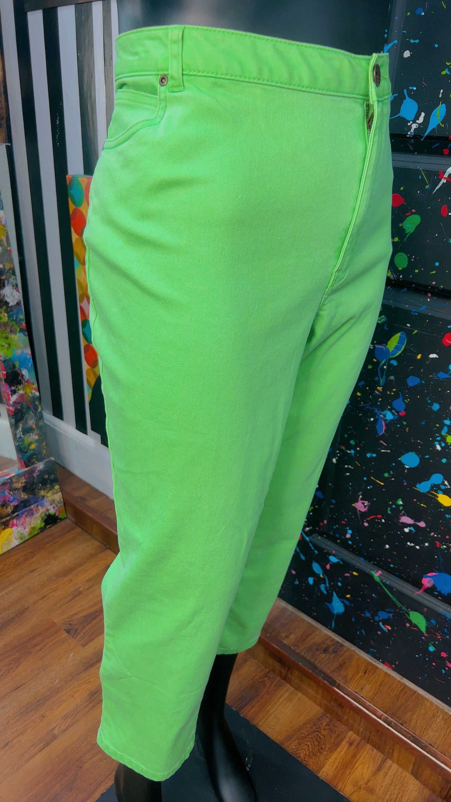 Vintage Green Jeans -Does Stretch (24W)