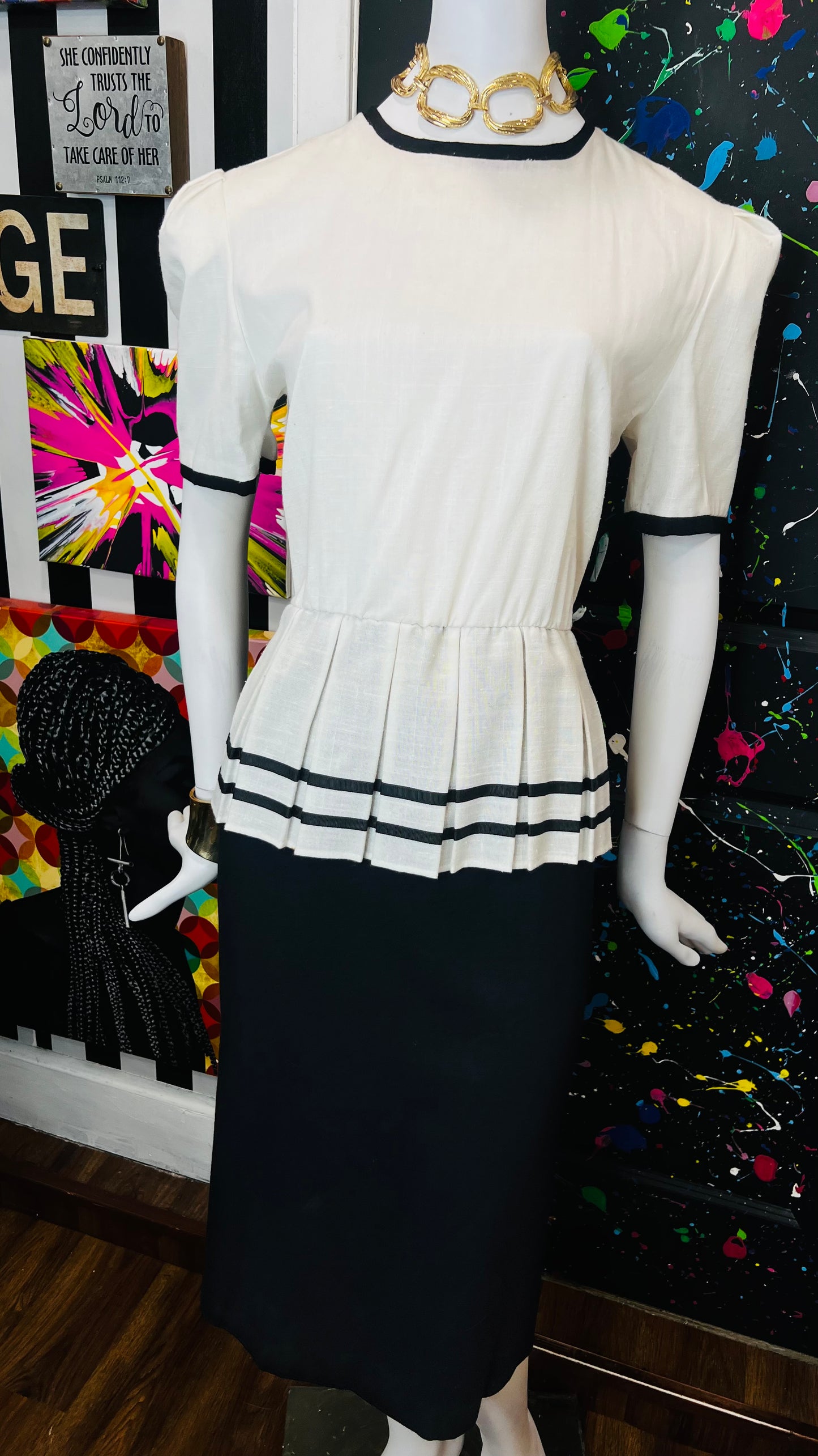 Vintage Black & White Dress (16)