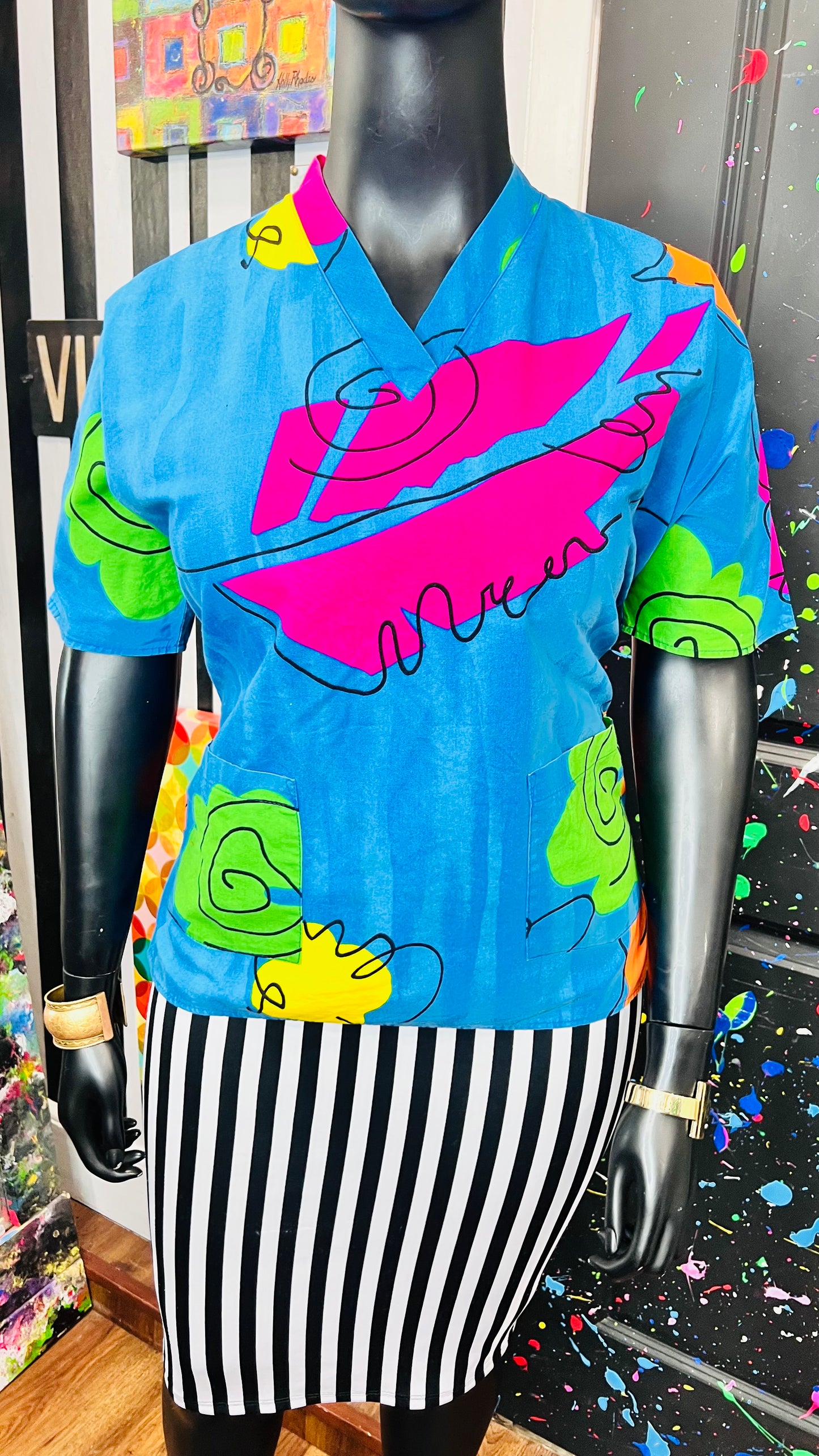 Vintage Abstact Scrub Blouse (14)