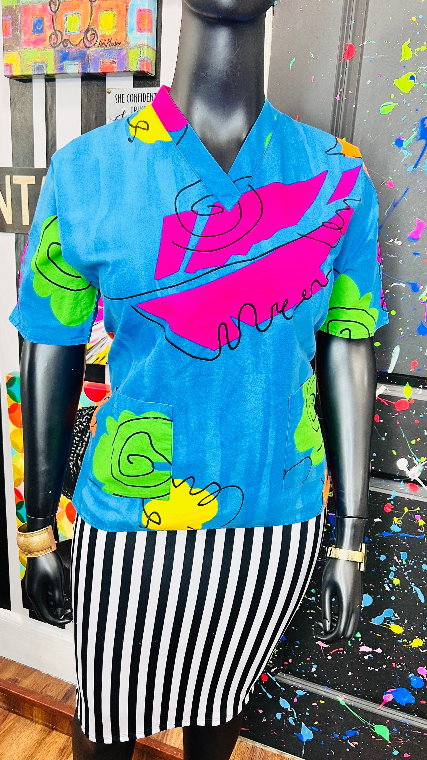 Vintage Abstact Scrub Blouse (14)