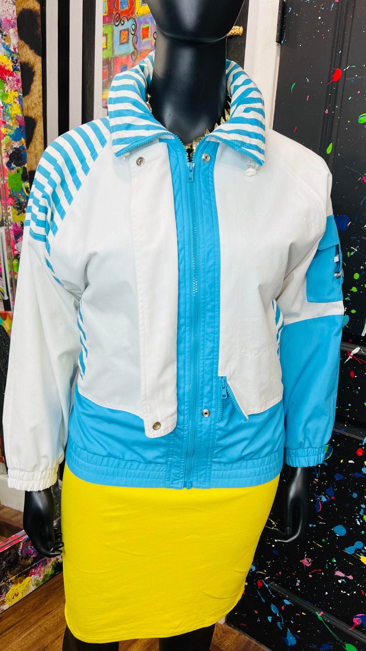 Vintage White & Blue Jacket w/ Stripes (14)