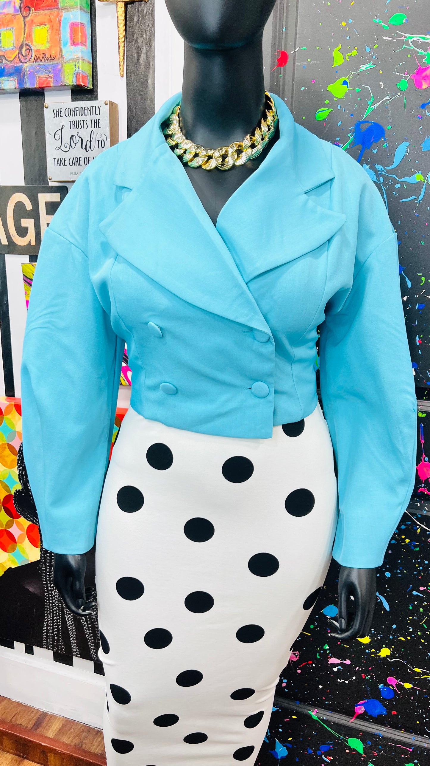 Vintage Inspired Puff Sleeves Cropped Blazer (16)