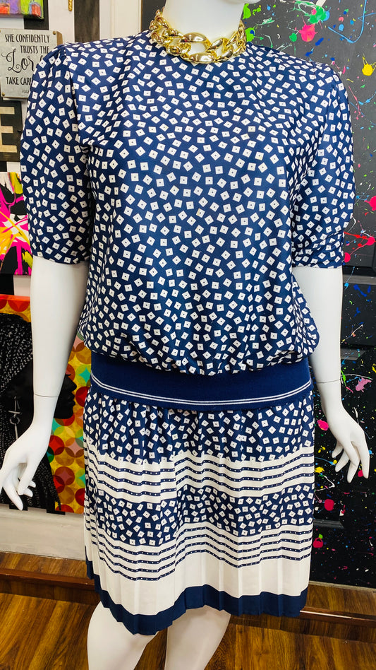 Vintage Navy Blue Polka Dot & Squares Skirt Set (18)