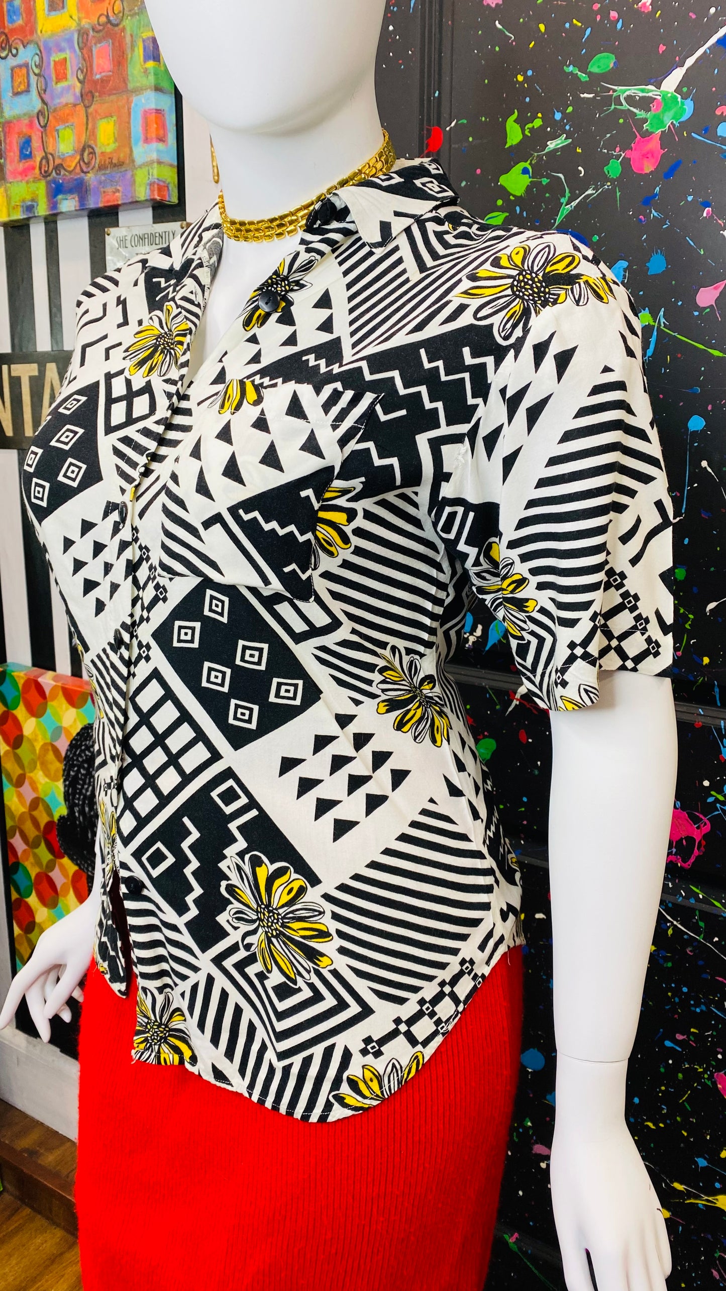 Vintage Rayon Black, White & Yellow Blouse (14)