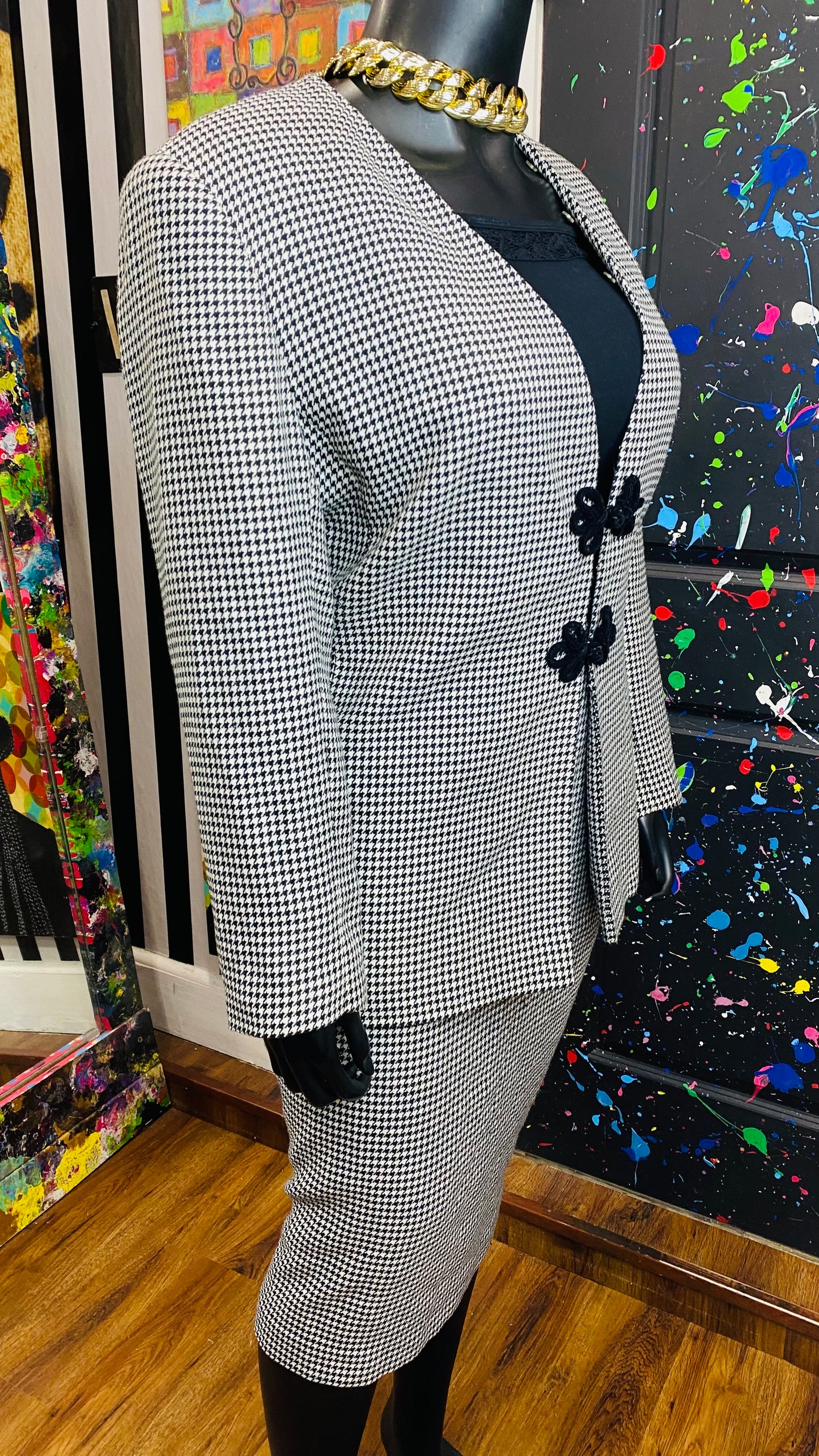 Vintage Houndstooth Skirt Set (22W)
