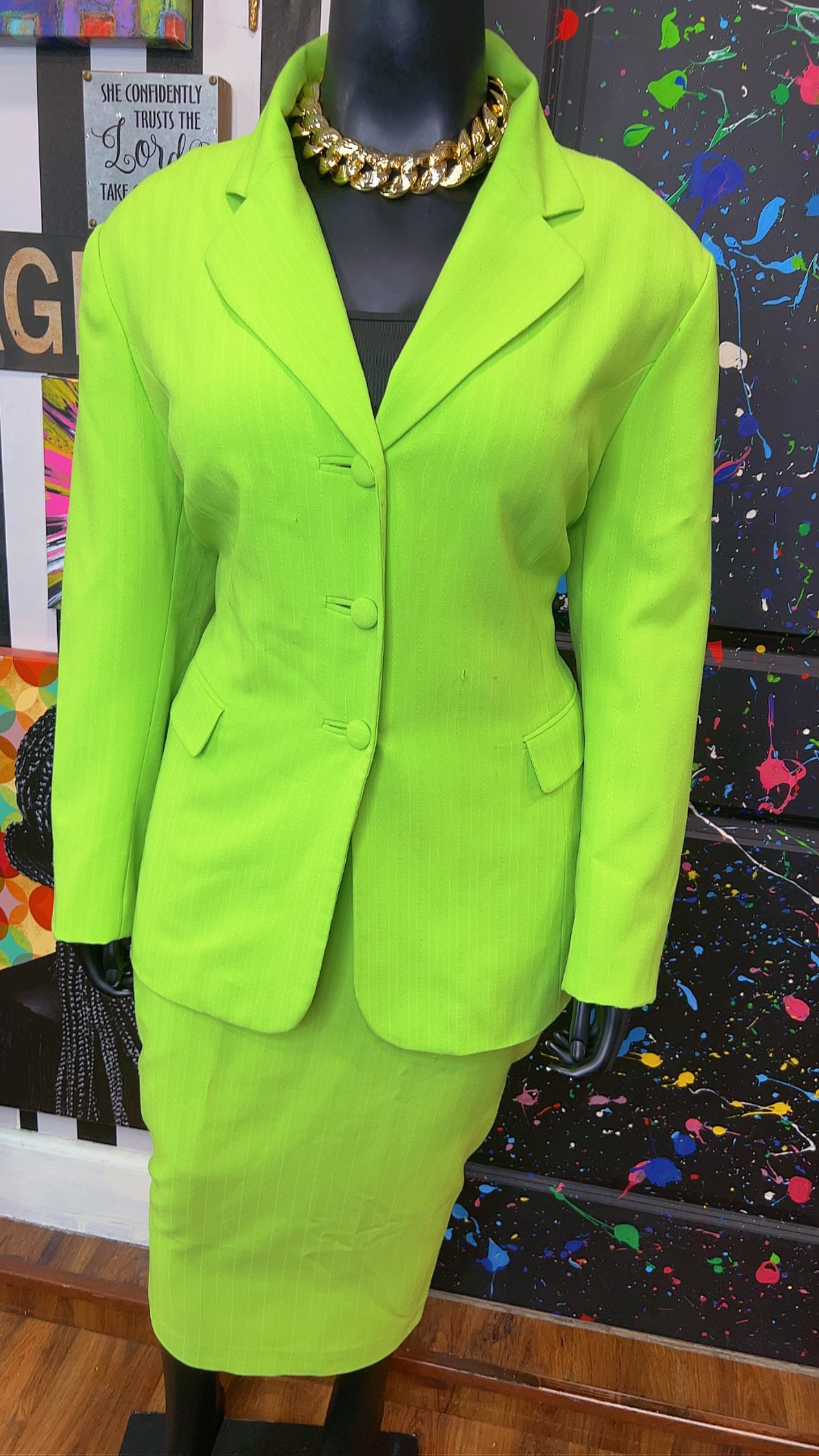 Vintage Green Skirt Suit (20)