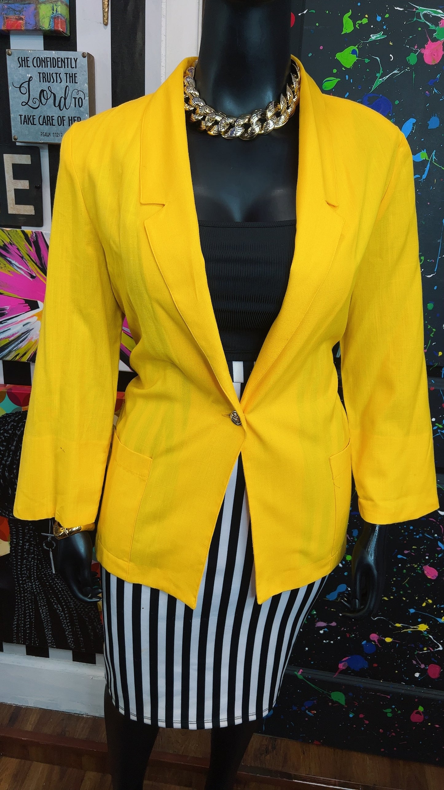 Vintage Yellow Blazer (16)