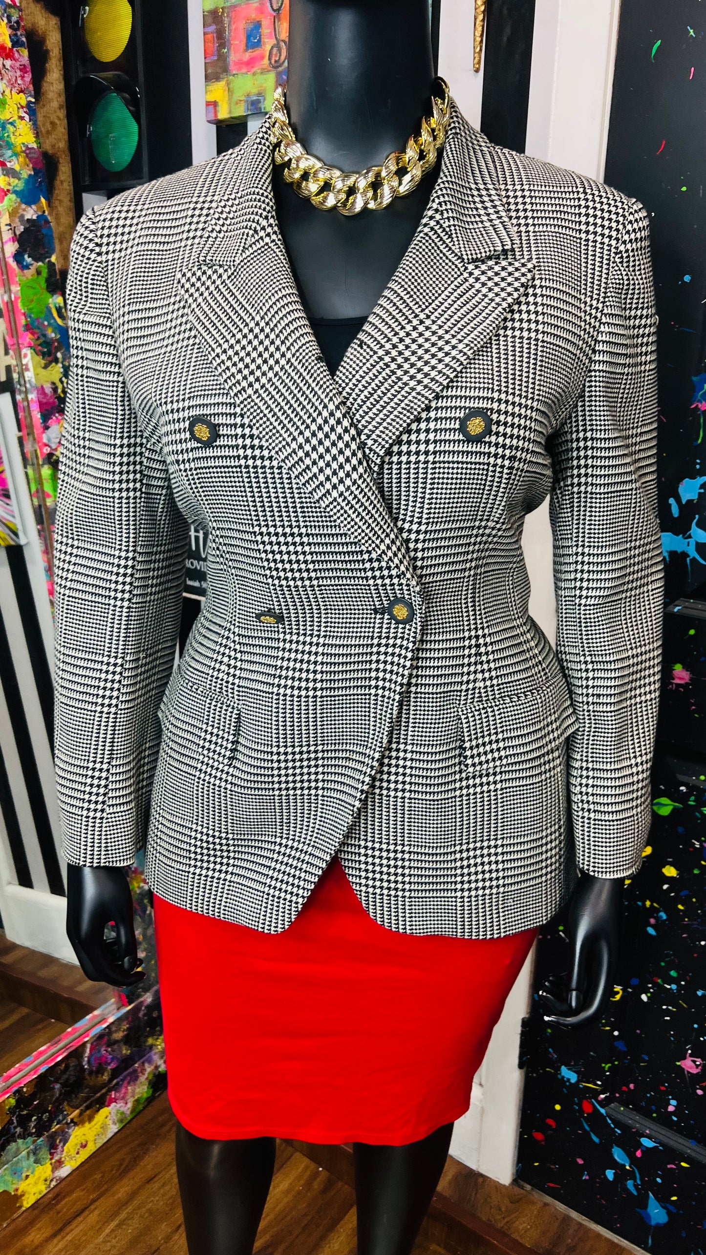 Vintage Houndstooth Blazer W/ Gold & Black Buttons (16)