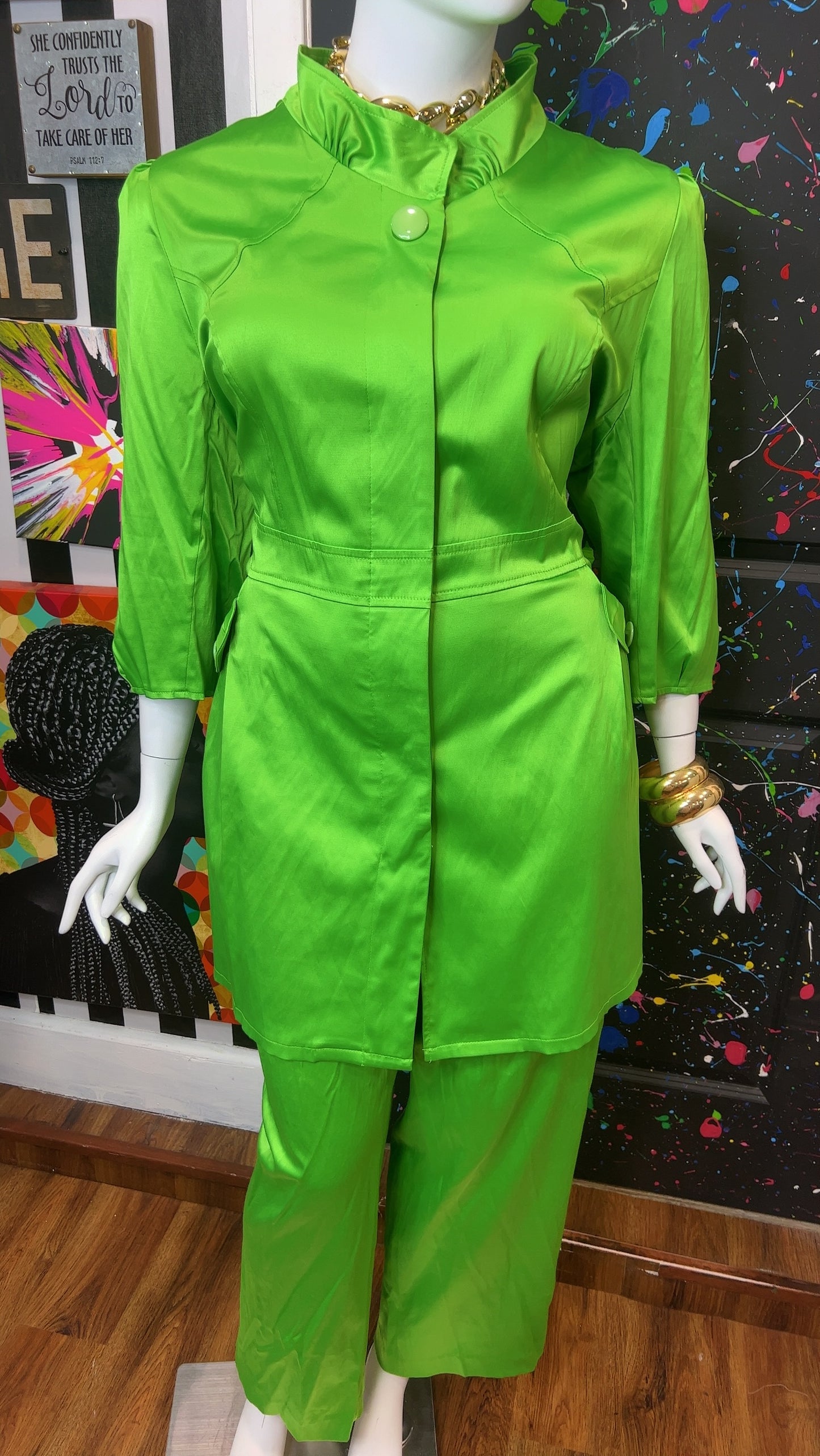 Vintage Vibrant Green Pants Set (24)