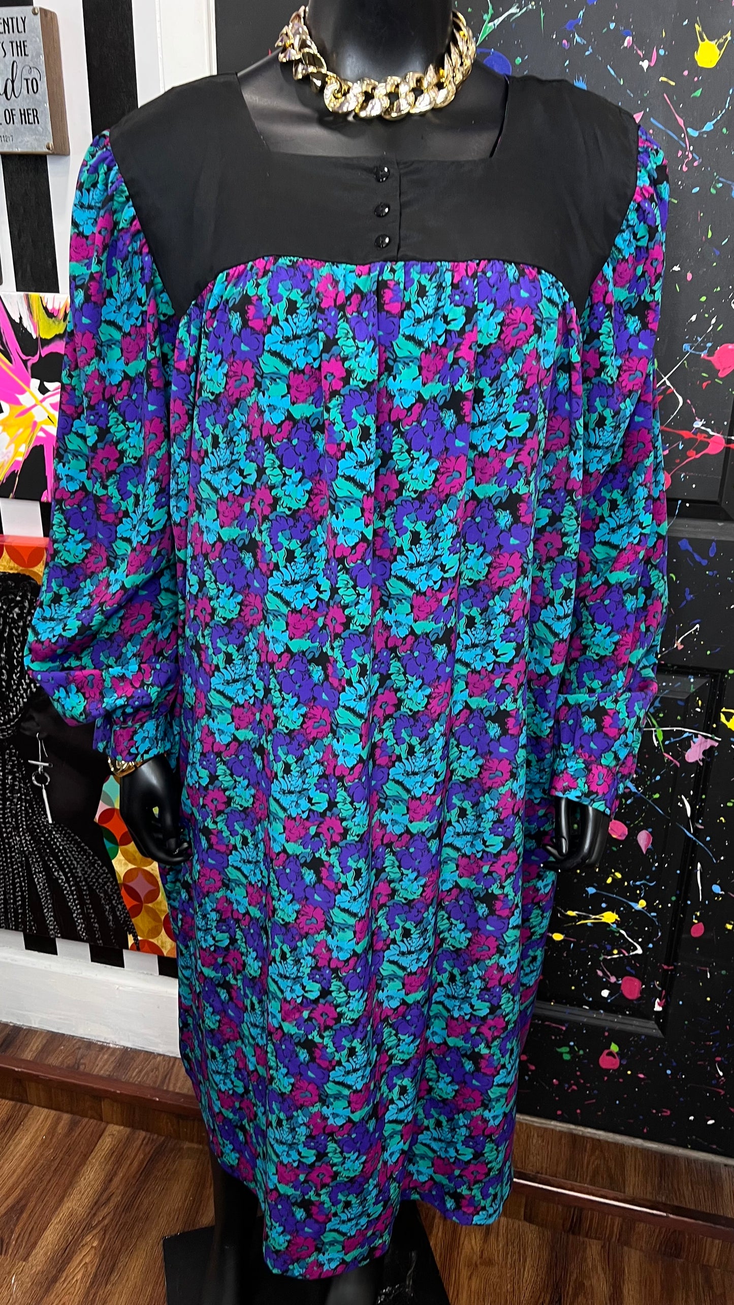 Vintage Floral Dress (26/28)