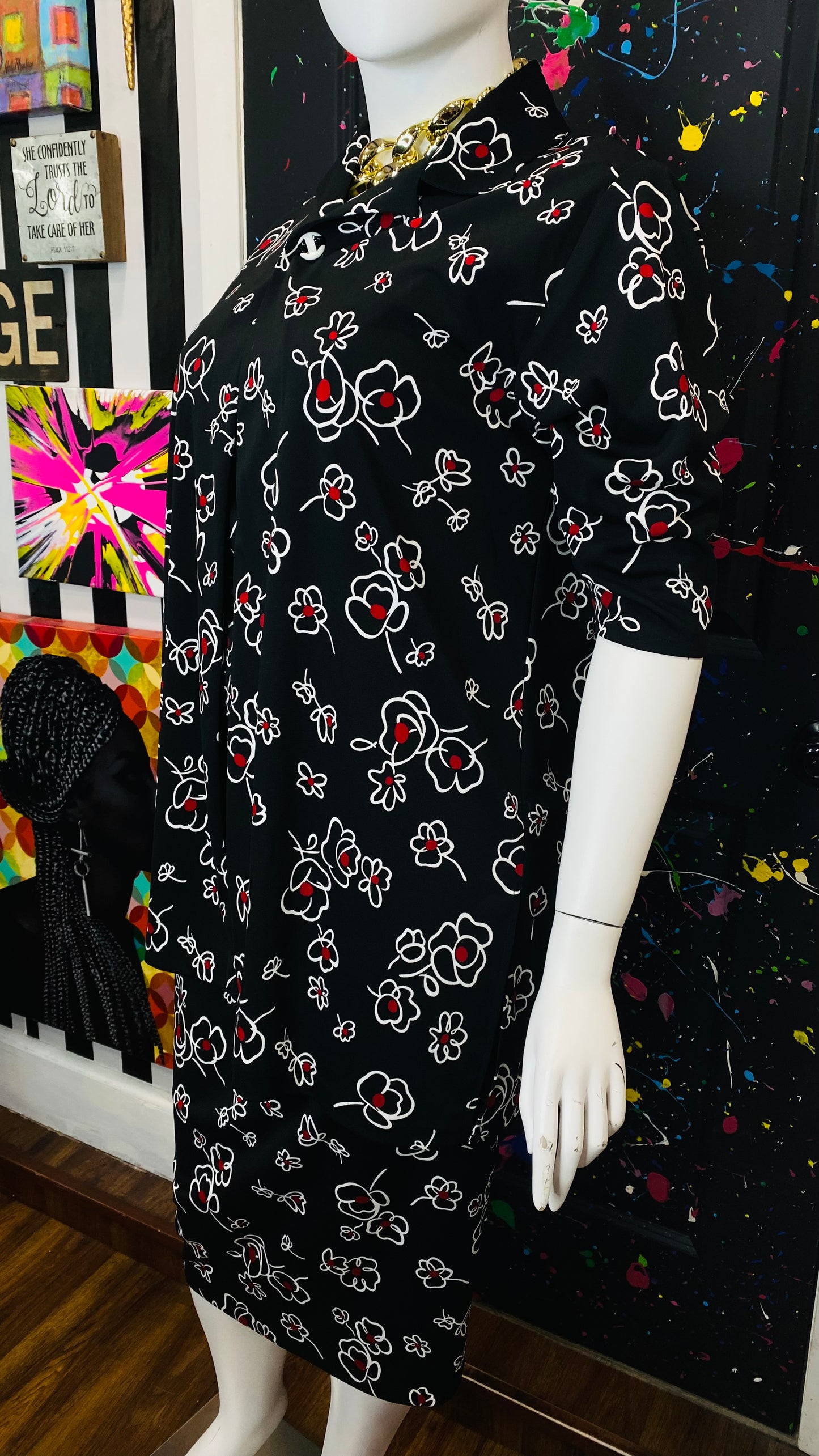 Vintage Black, White & Red Floral 3 Piece Set (18)