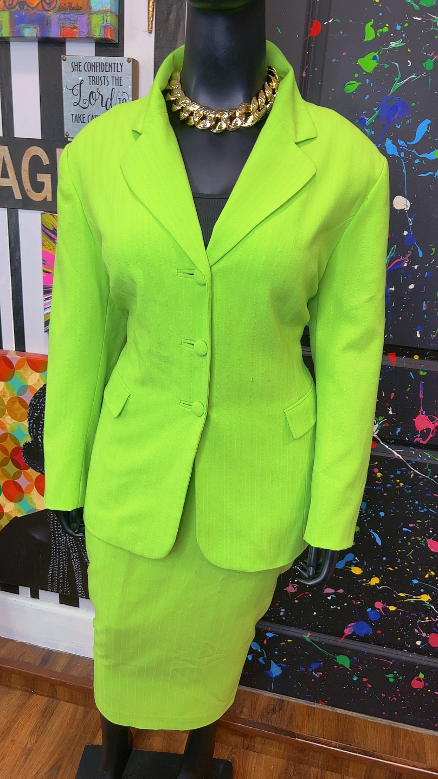 Vintage Green Skirt Suit (20)