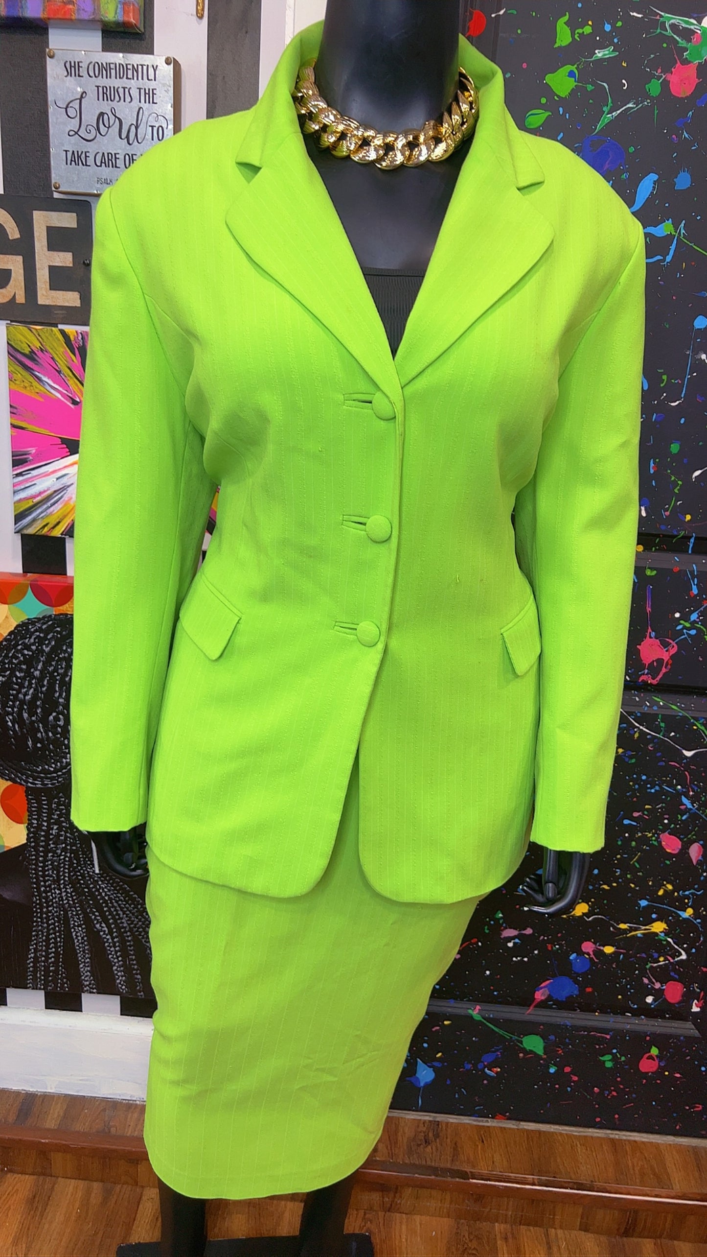 Vintage Green Skirt Suit (20)