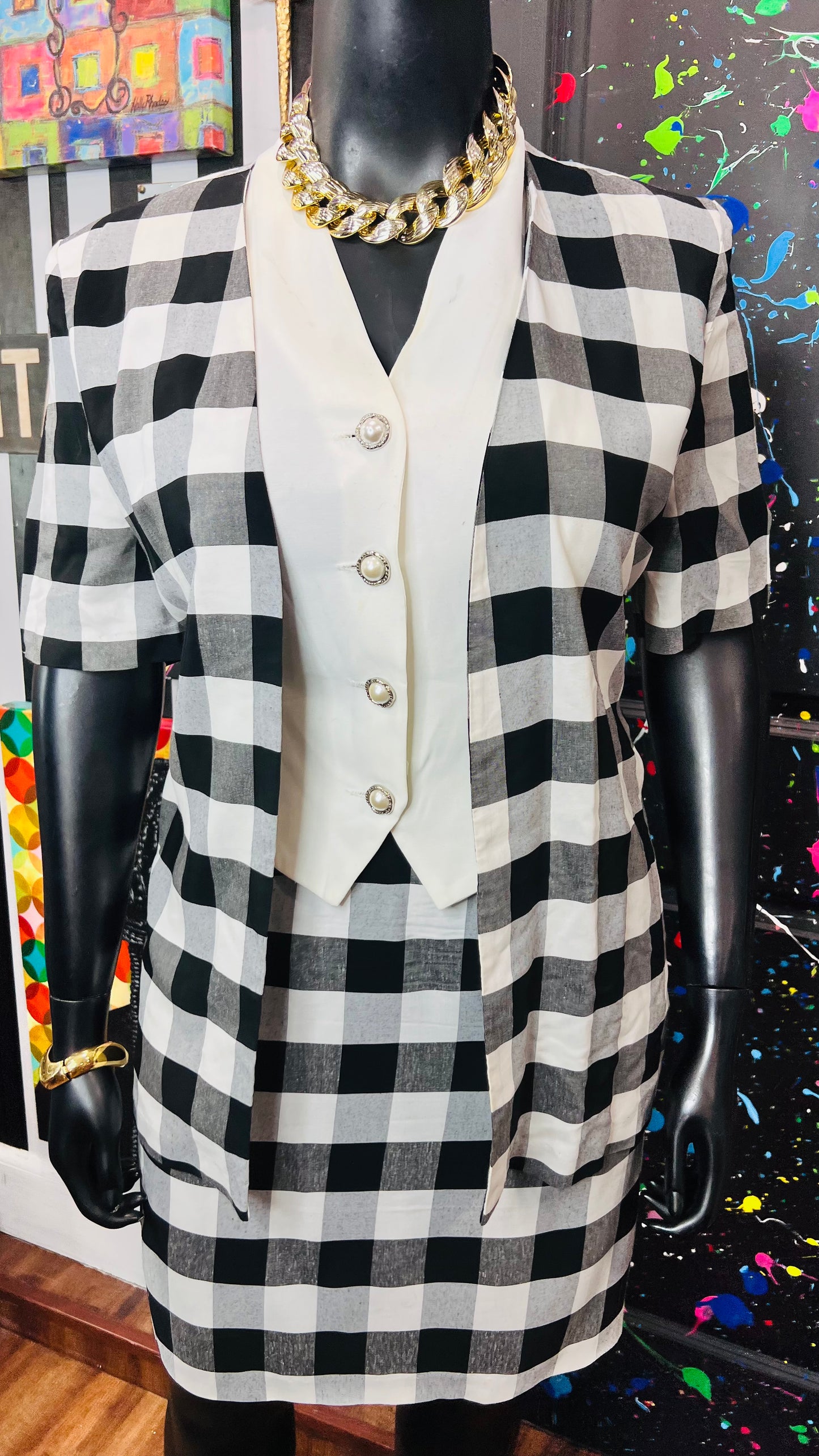 Vintage White & Black Checkered Skirt Suit (14)