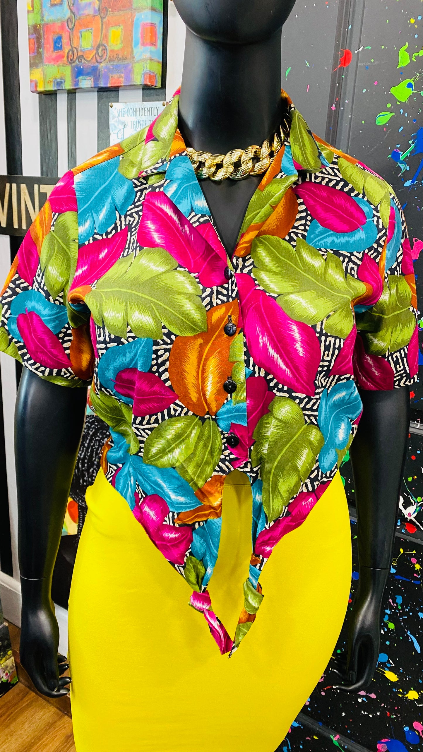 Vintage 80’s Tie Front Blouse (12)