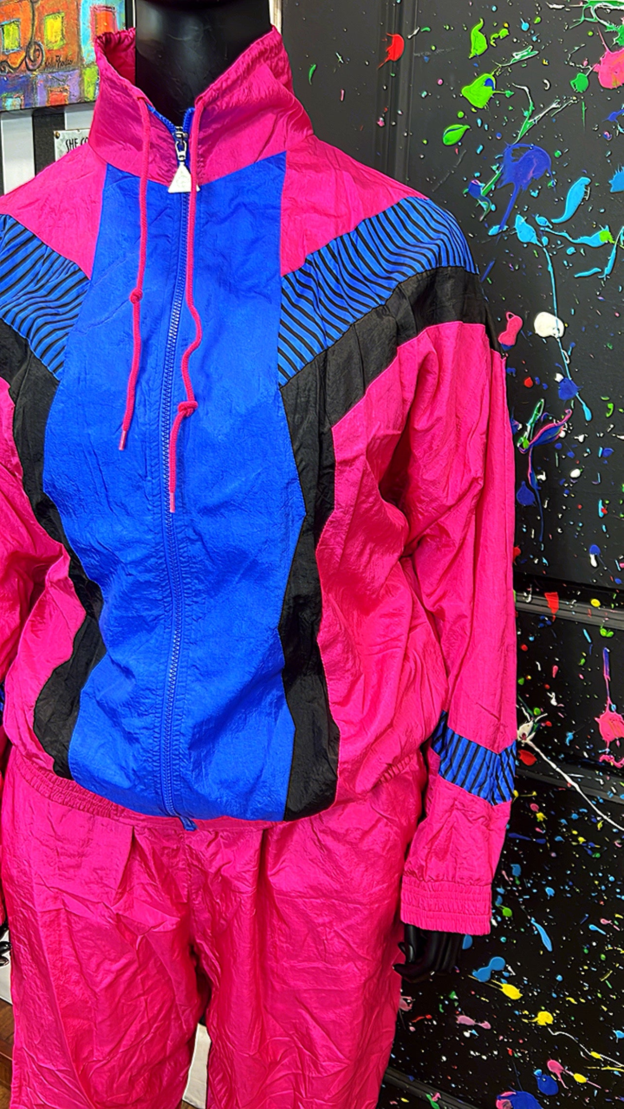 Vintage Pink Black & Blue Windbreaker Set (20/22)