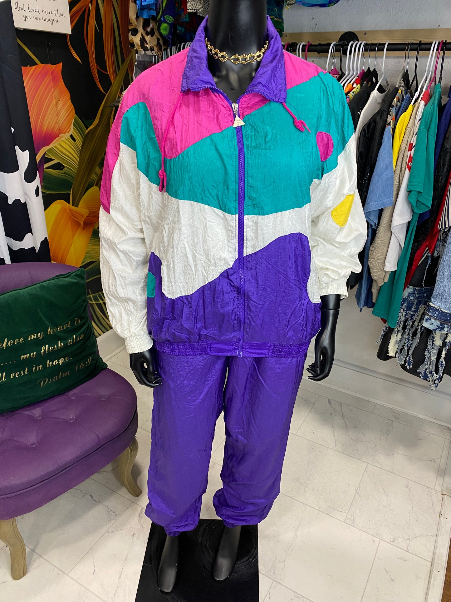 Vintage Casual Isle Windbreaker Set