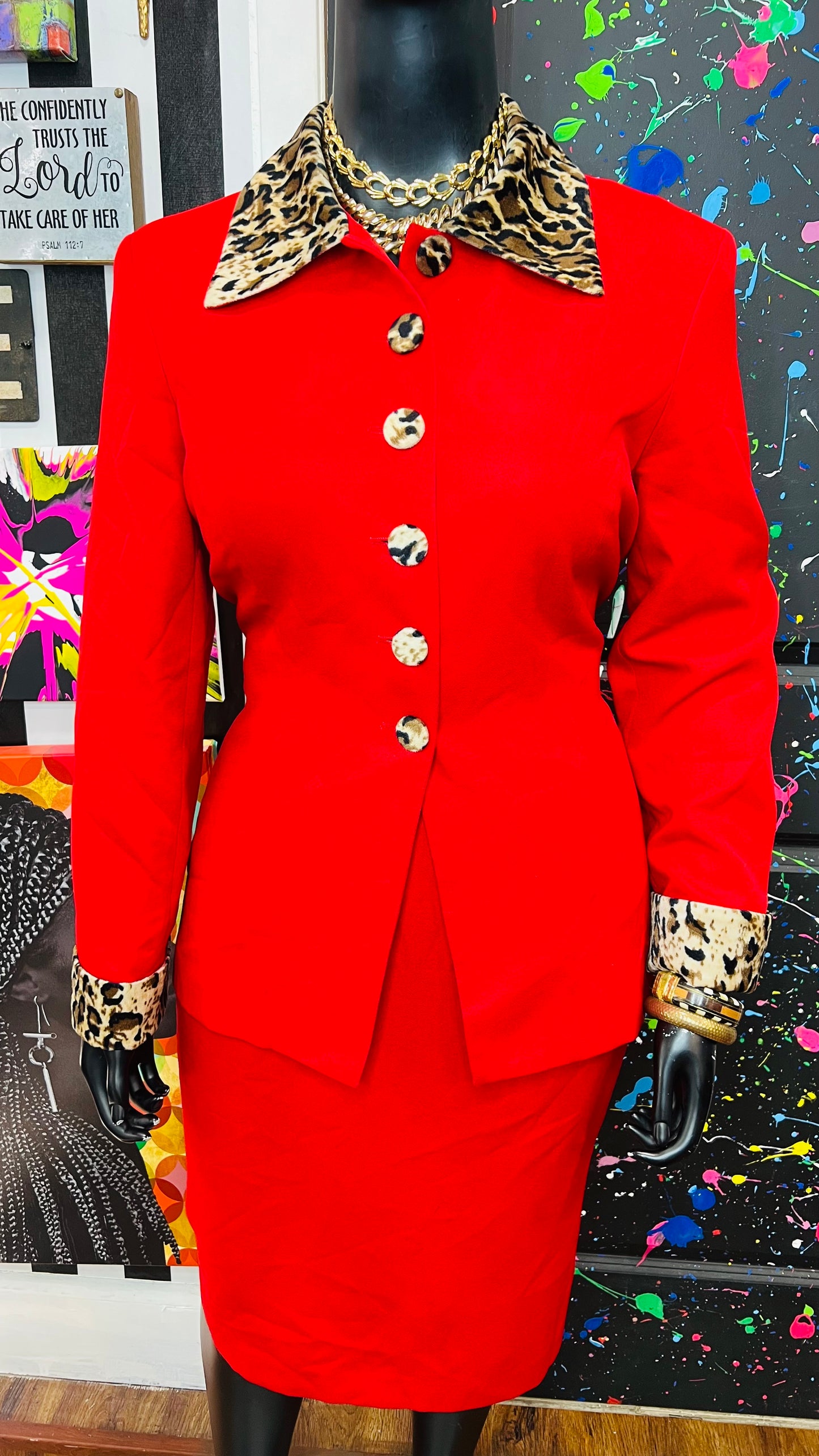 Vintage Executive Collection Suit (16)