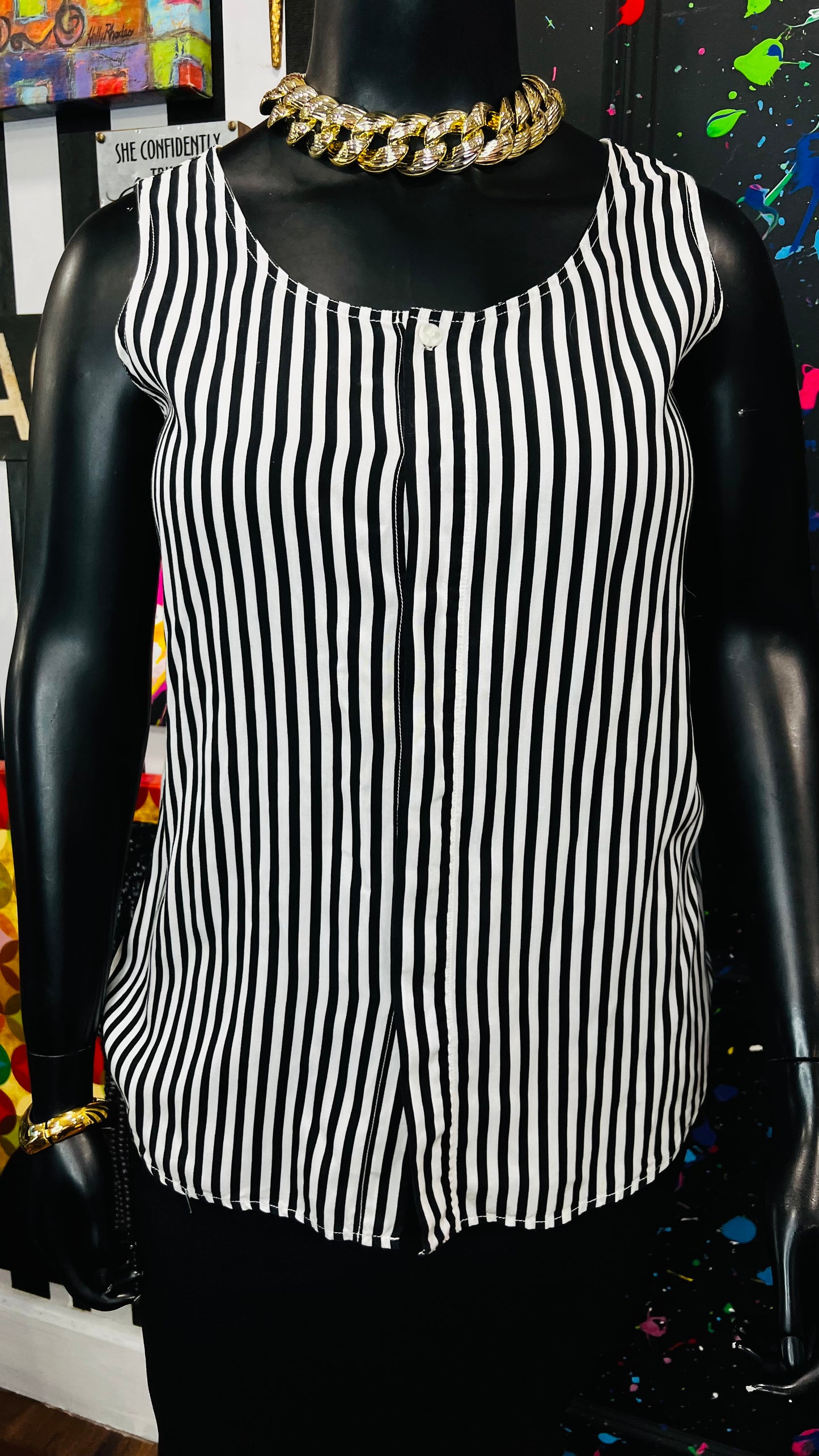 Vintage Sleeveless Black & White Blouse (12)