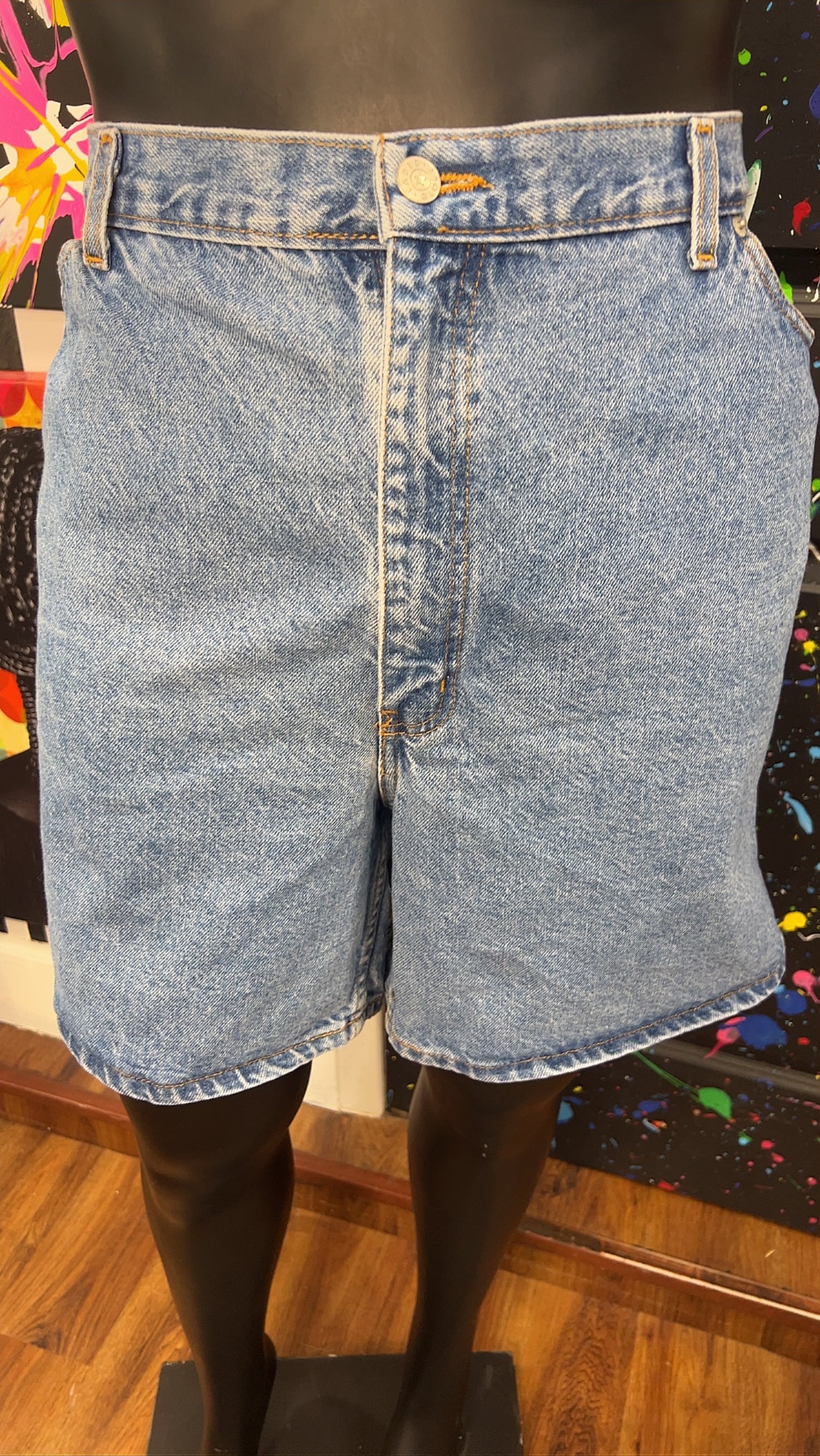 Vintage Denim Mom Shorts (24W)