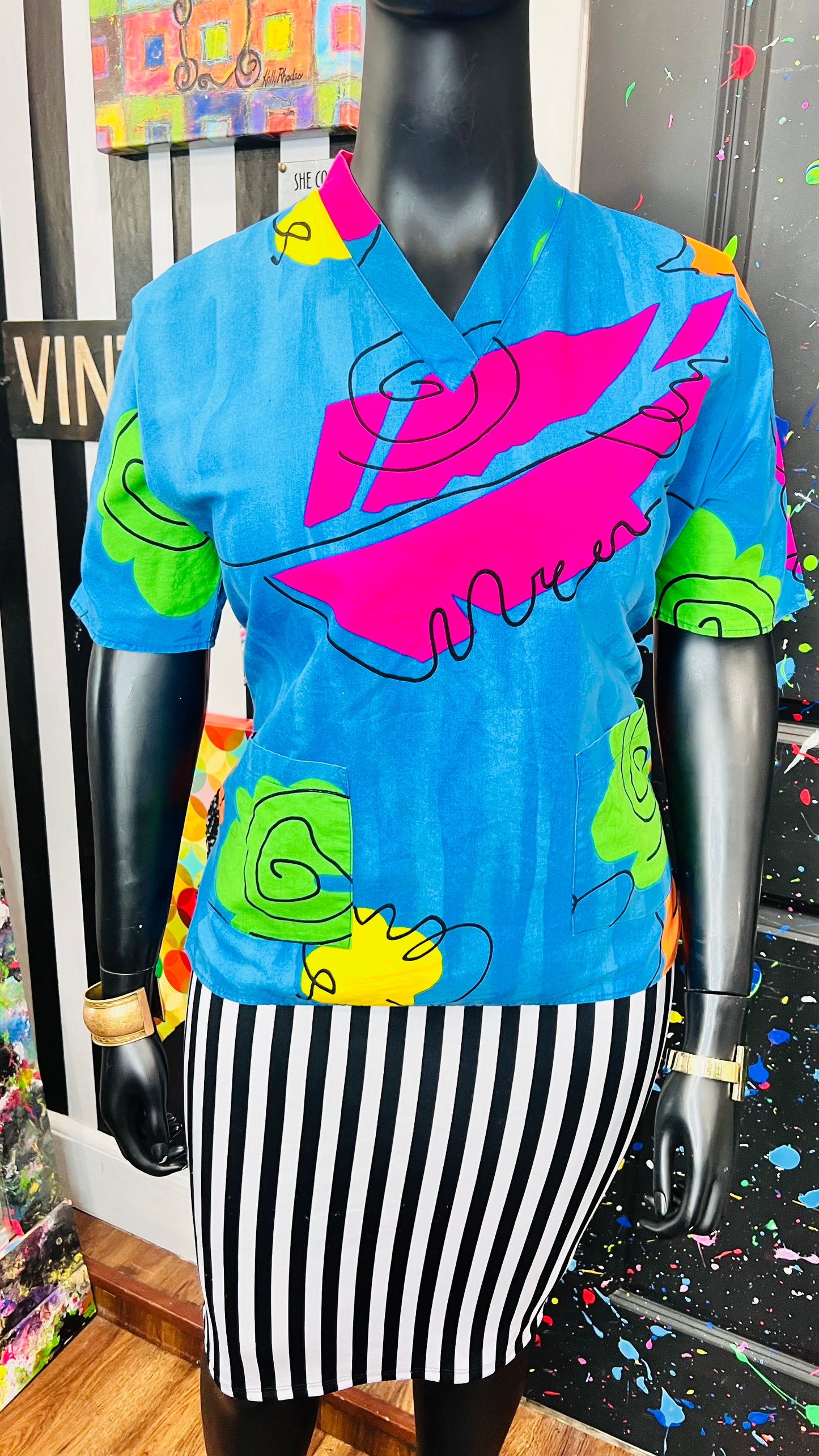 Vintage Abstact Scrub Blouse (14)